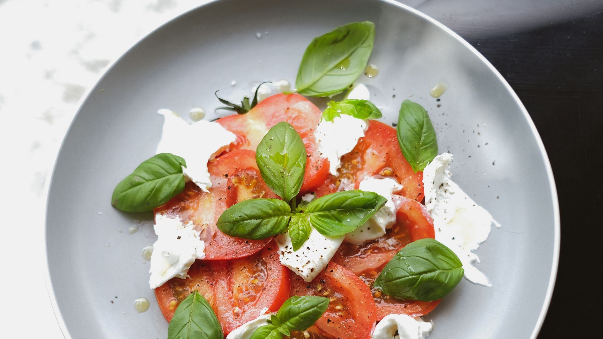 6. Salade caprese, lasagnes et cannoli