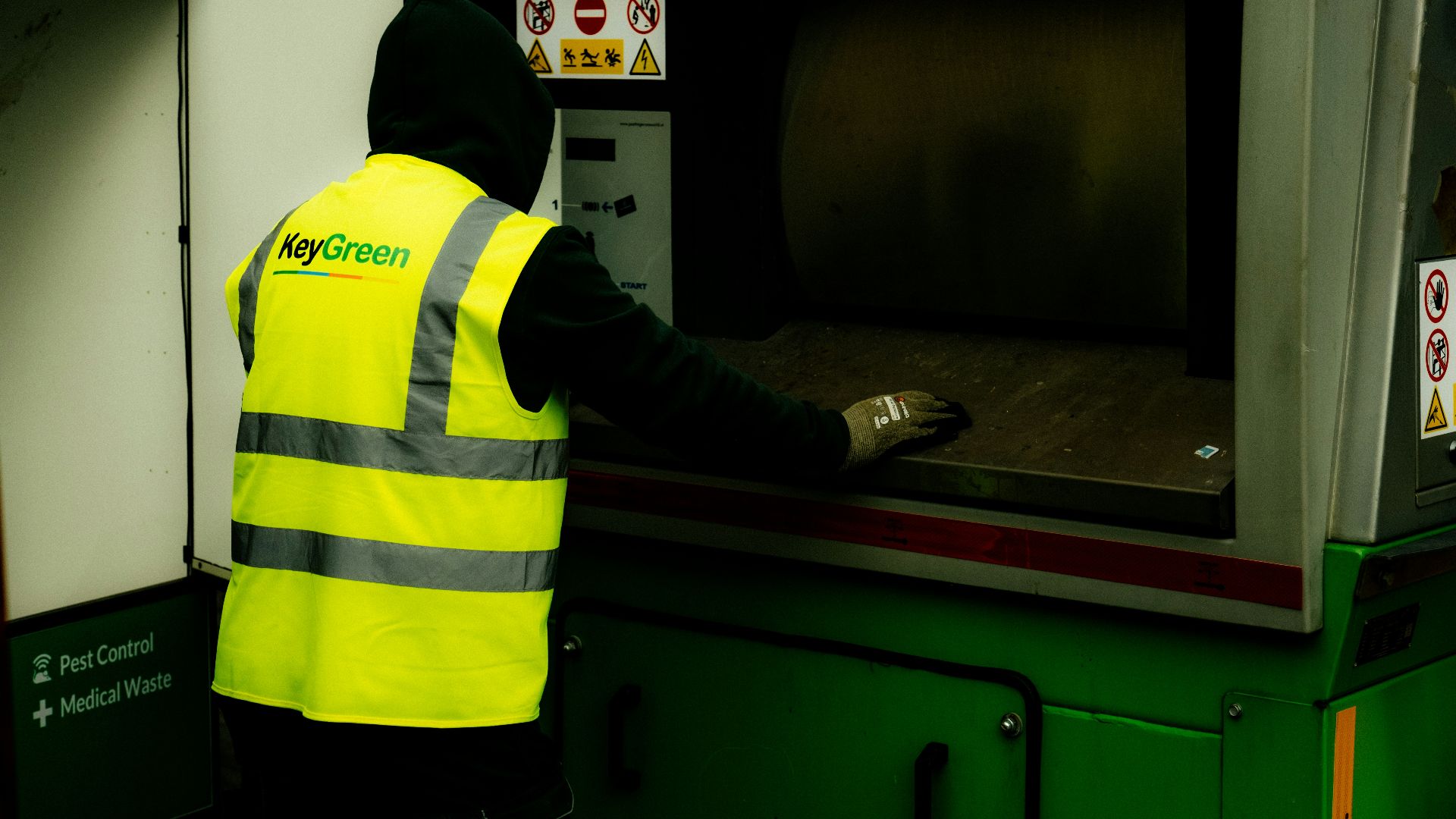 17. Gilet haute visibilité