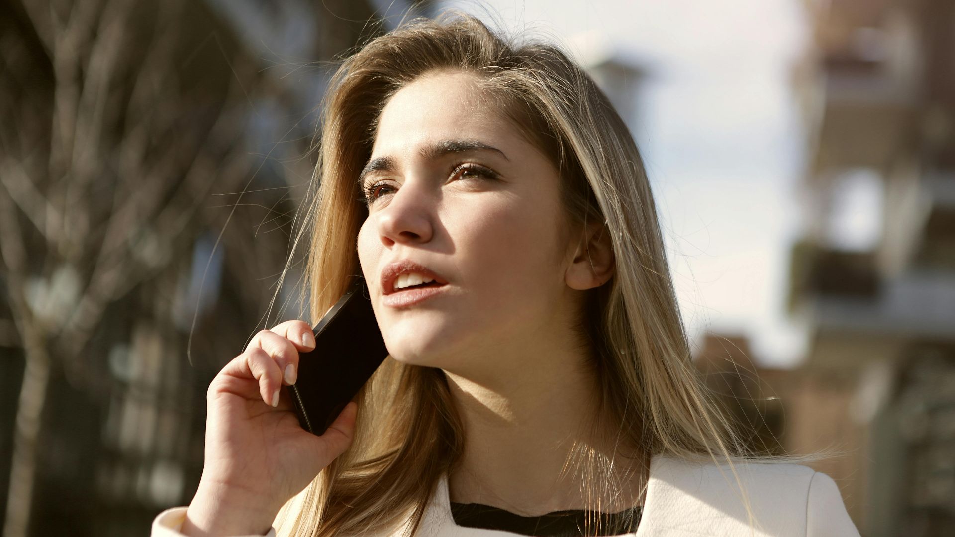 2. Elle communique clairement