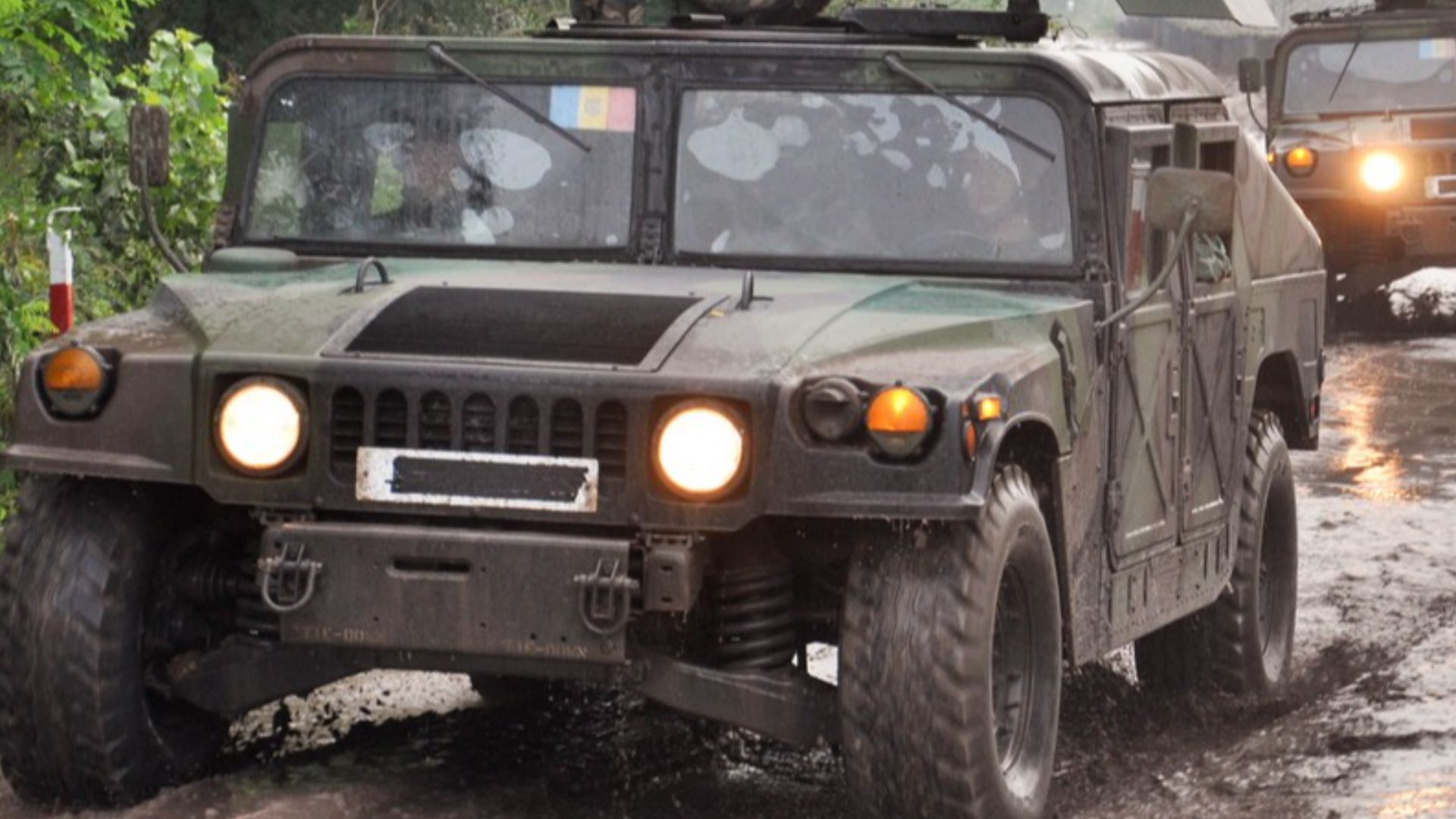 10. AM General HMMWV