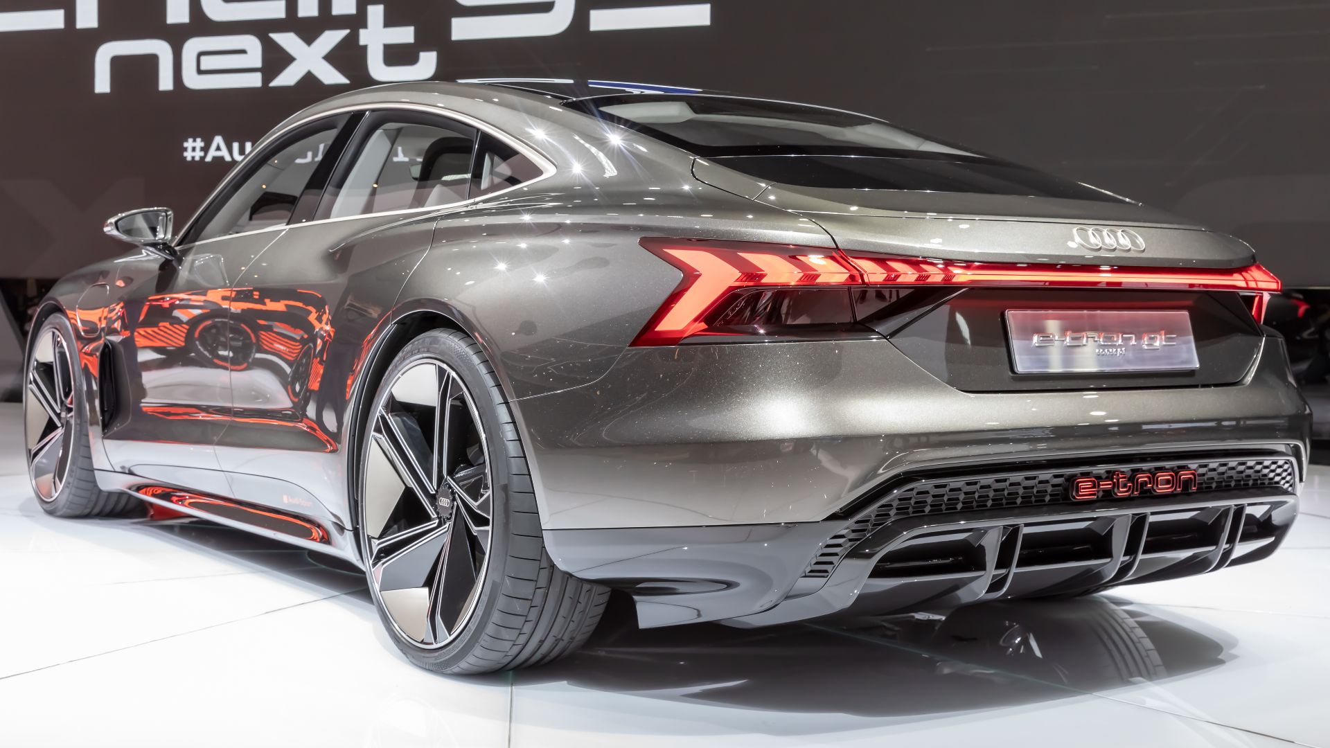 16. Audi e-tron GT