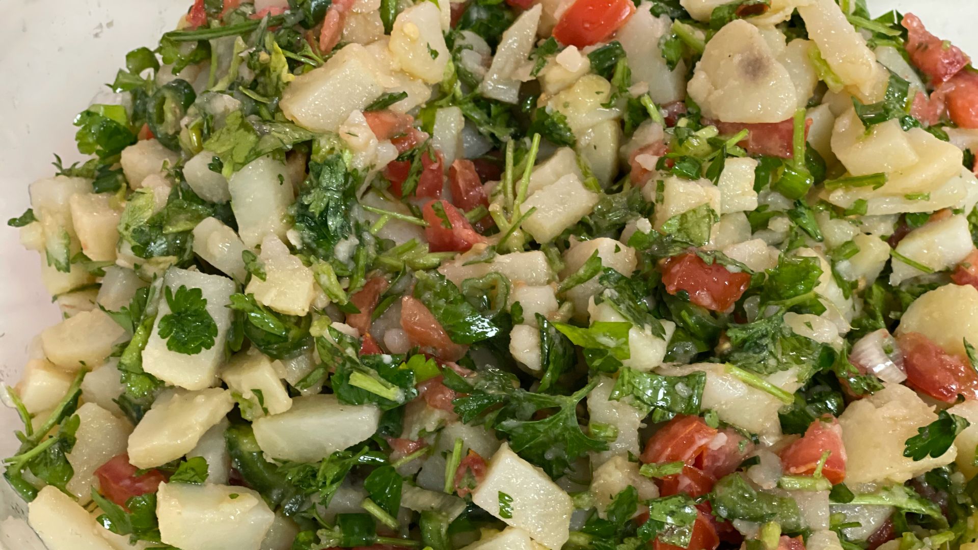 1. Salade de pommes de terre à la mayonnaise