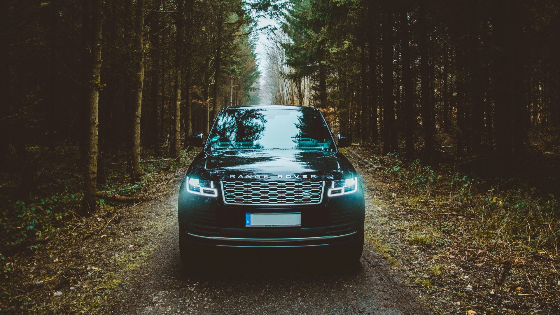 18. Range Rover