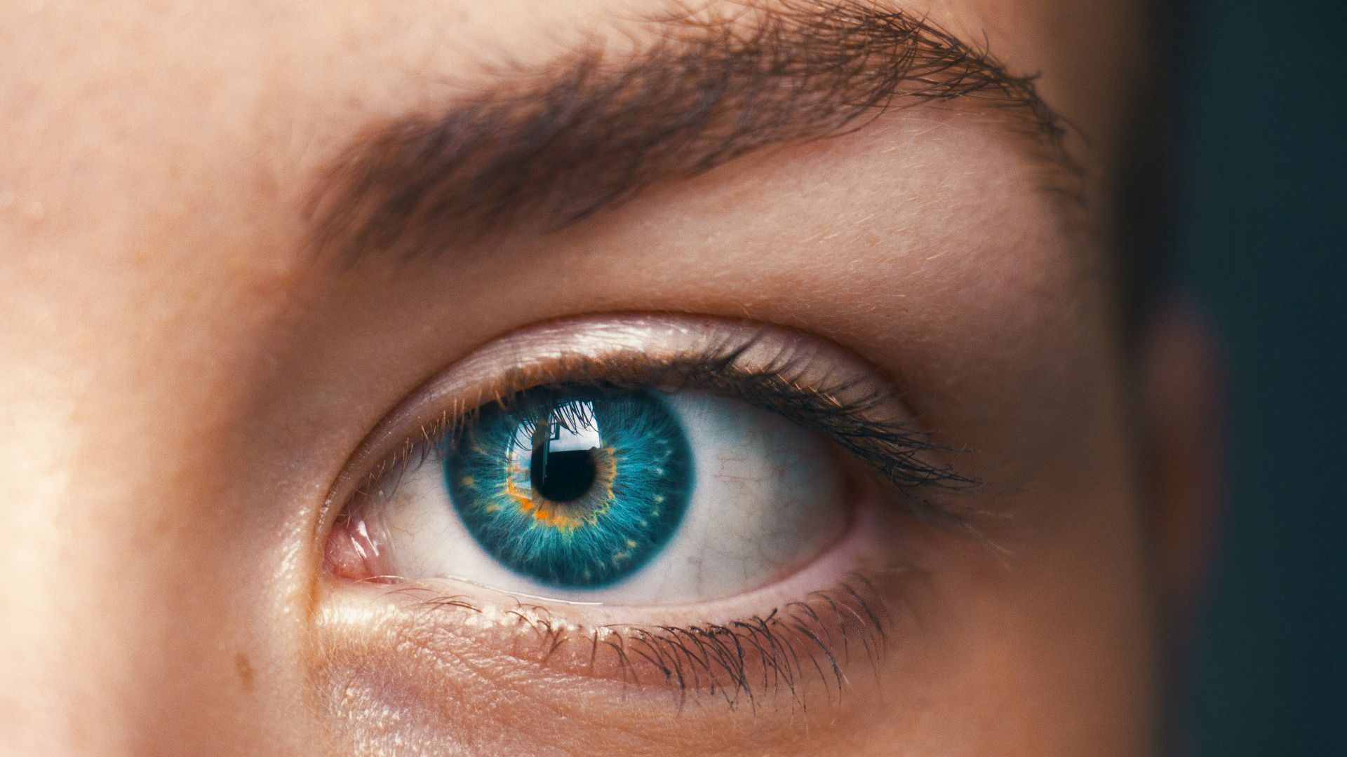 13. Vous pouvez ressentir une sensation de sécheresse oculaire