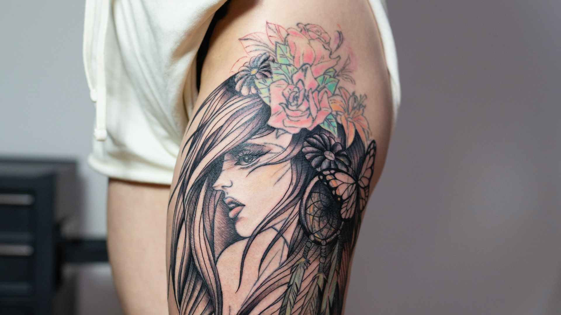 4. Grandes fleurs sur les cuisses