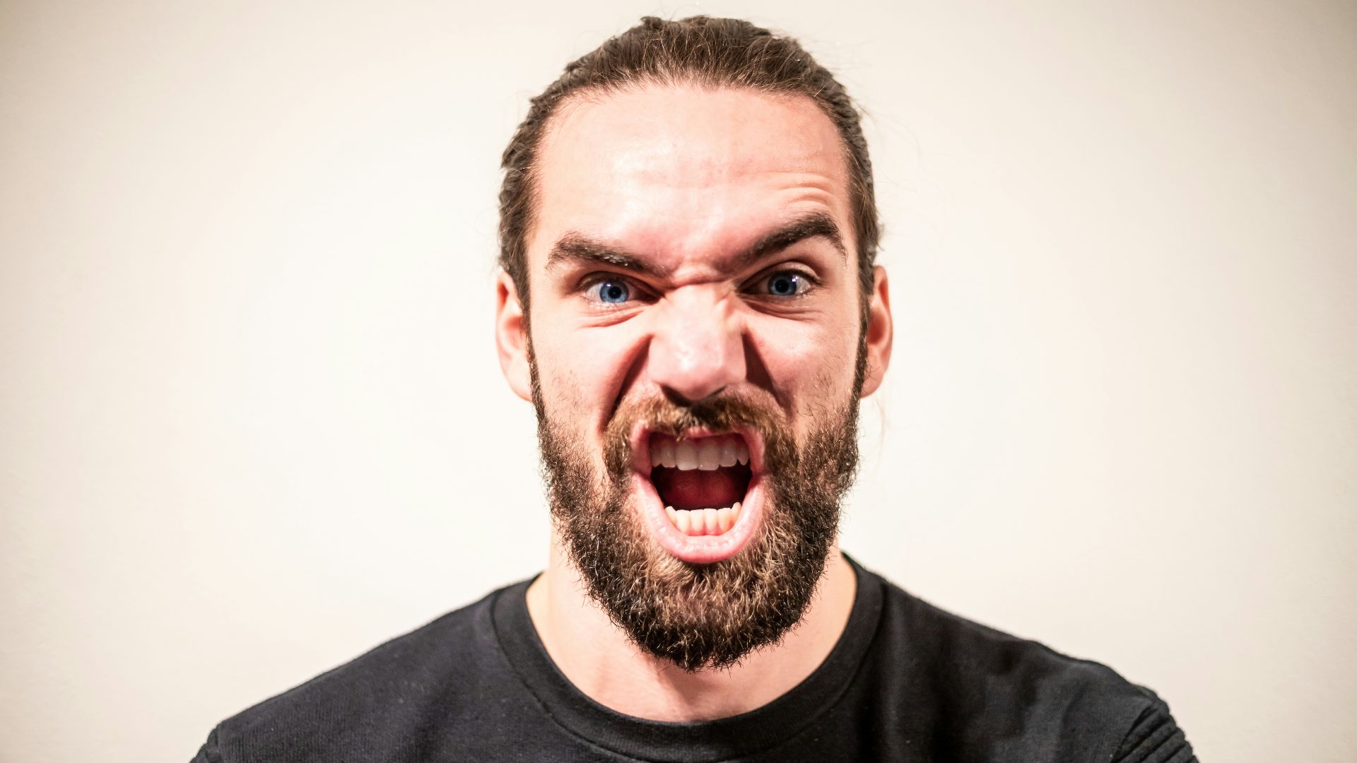 1. Commentaires désobligeants
