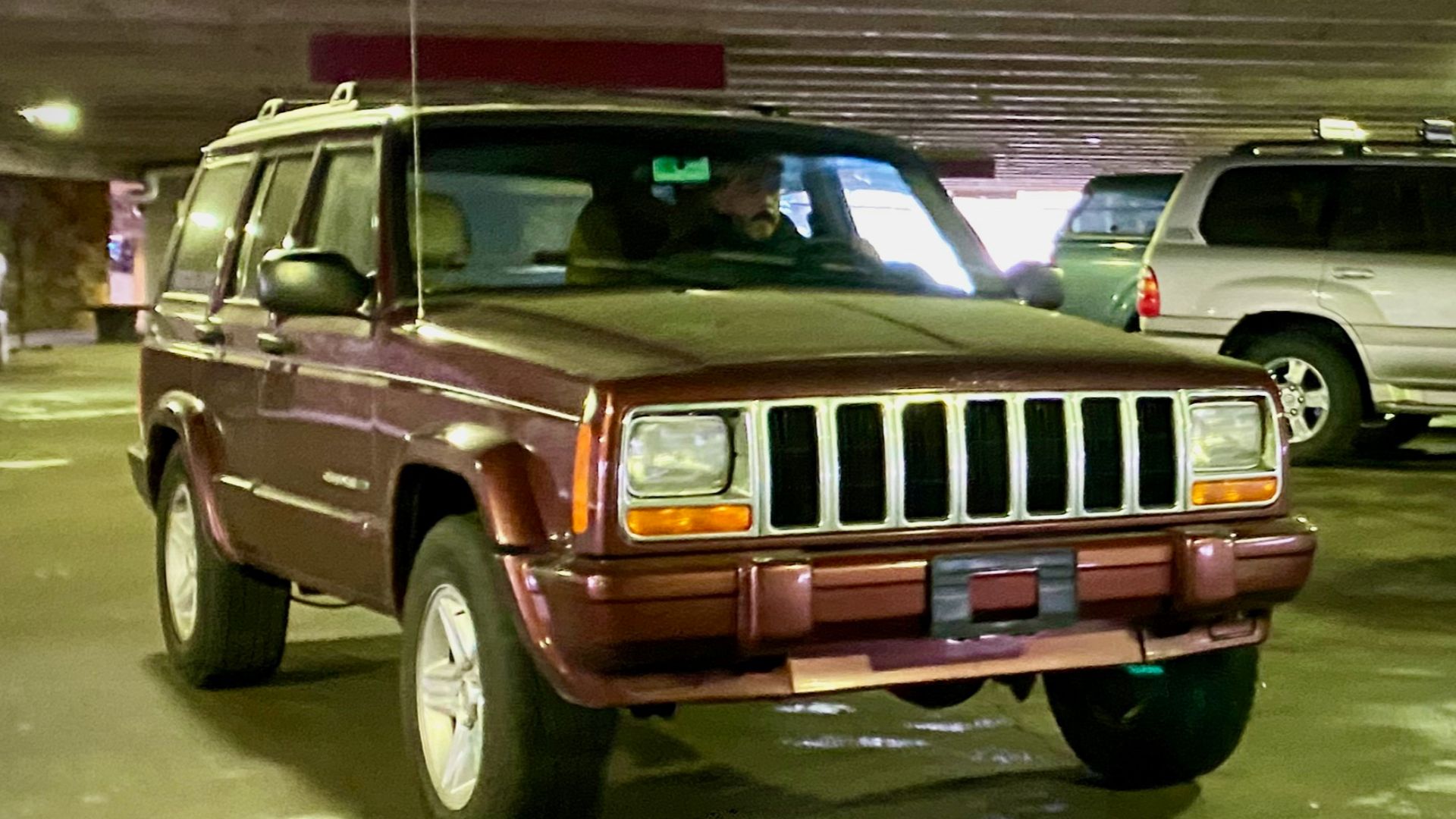 2. Jeep Cherokee XJ