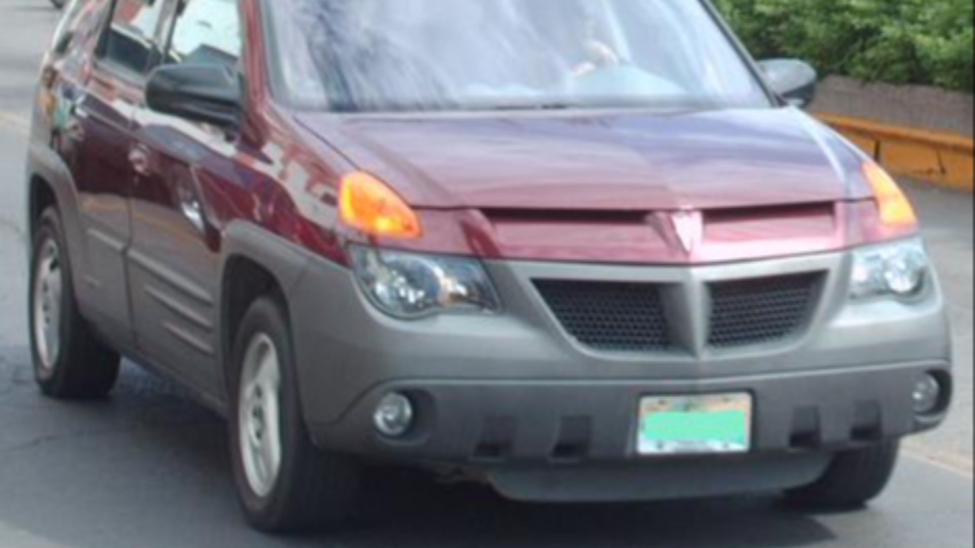 1. Aztek 2001