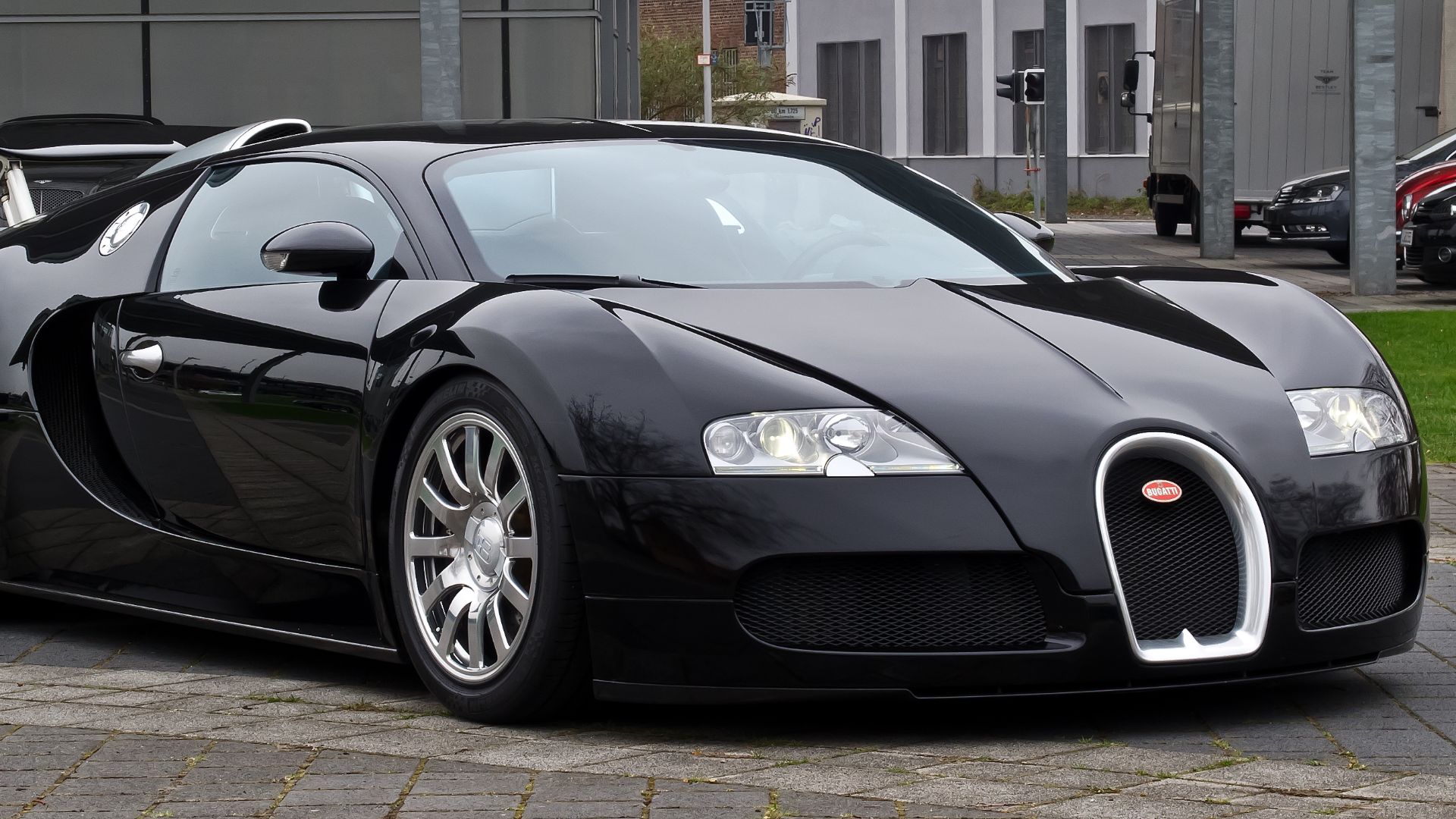 16. Bugatti Veyron