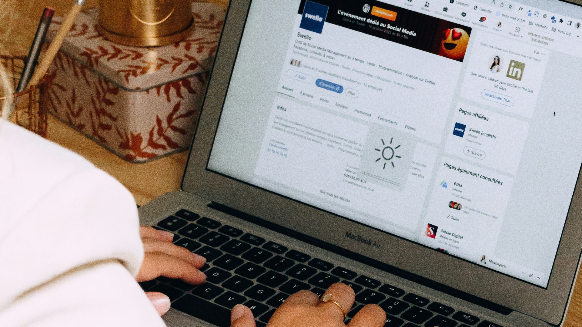 8. Vous remarquez une activité inhabituelle autour de votre poste