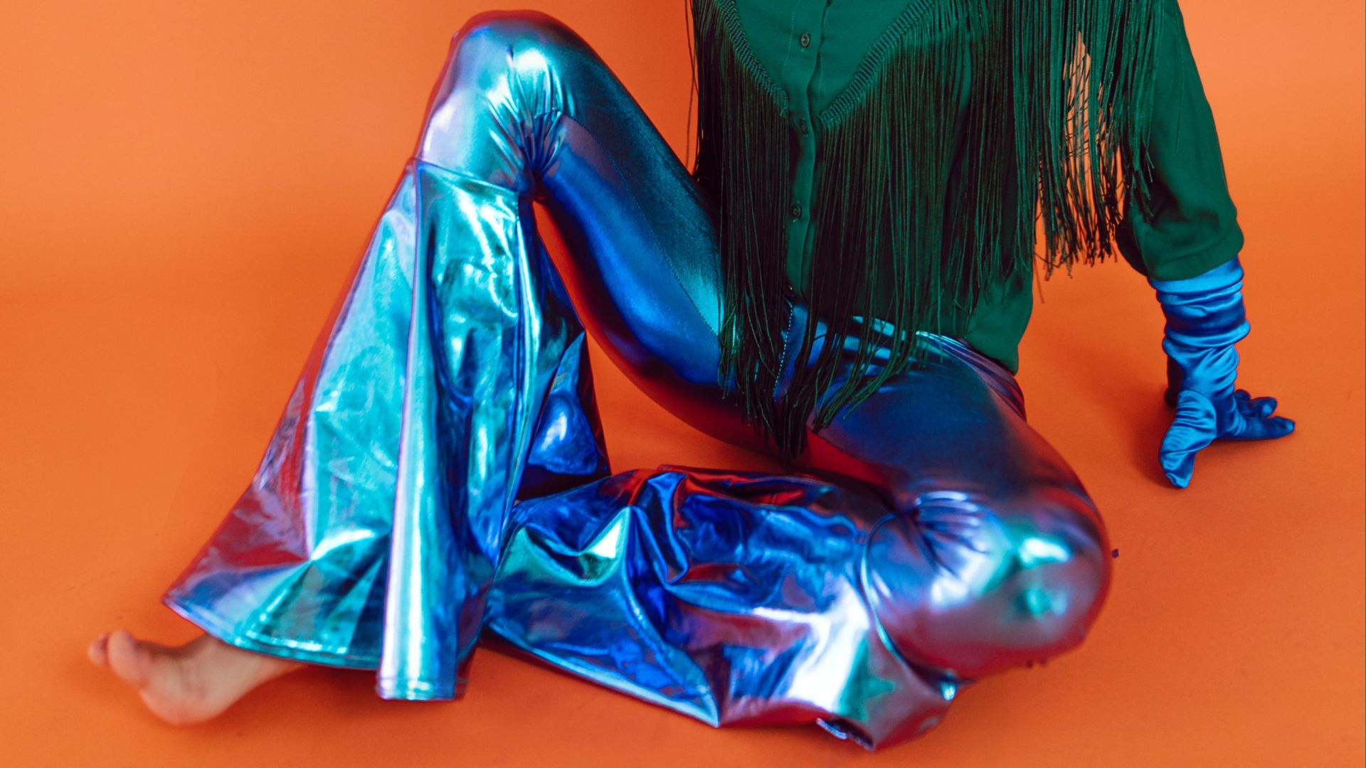9. Pantalons métallisés