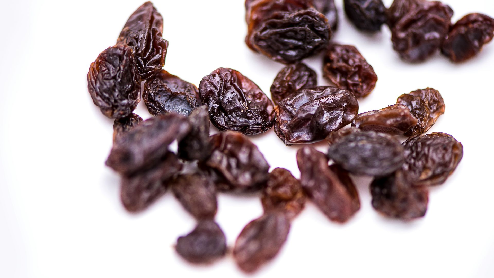 18. Raisins secs