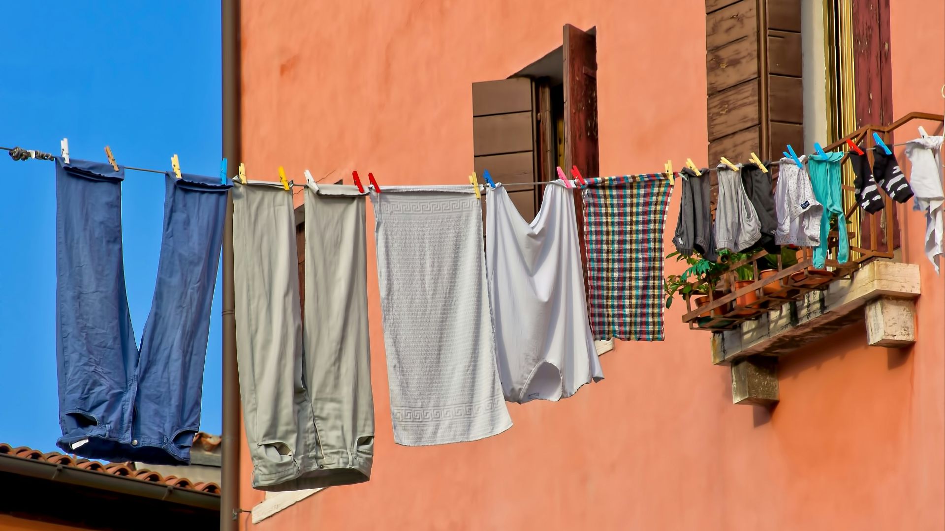 4. Linge étendu