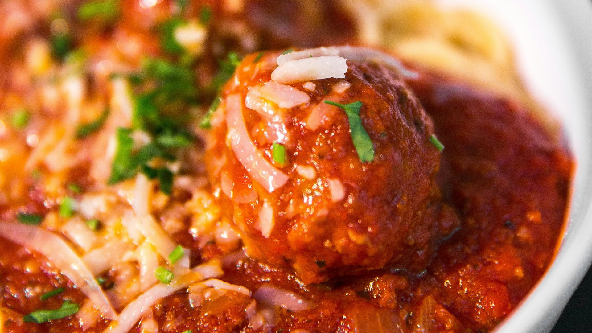 5. Spaghetti aux boulettes de viande