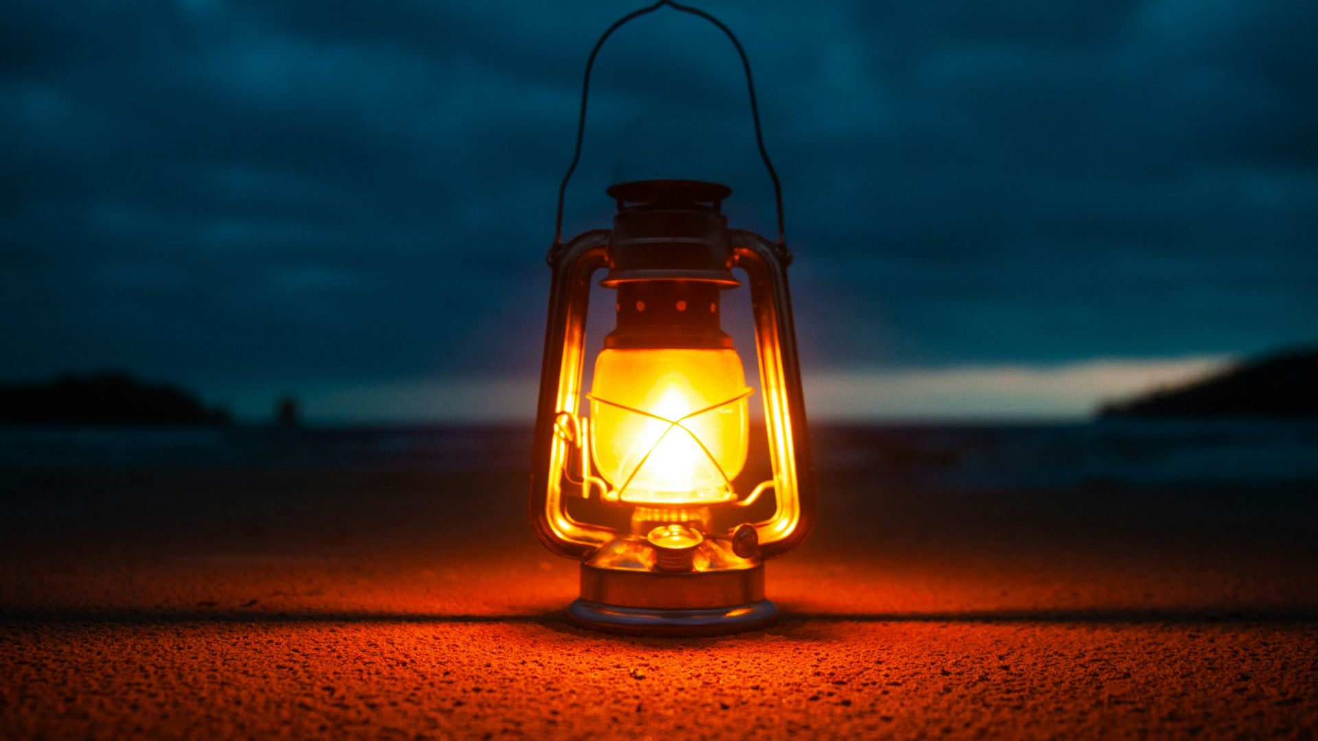 18. Lampes à huile décoratives