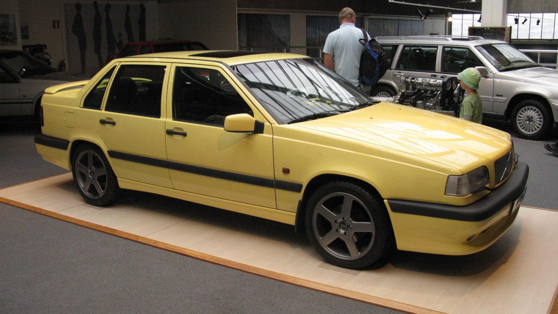 4. 850 T-5R (1995)
