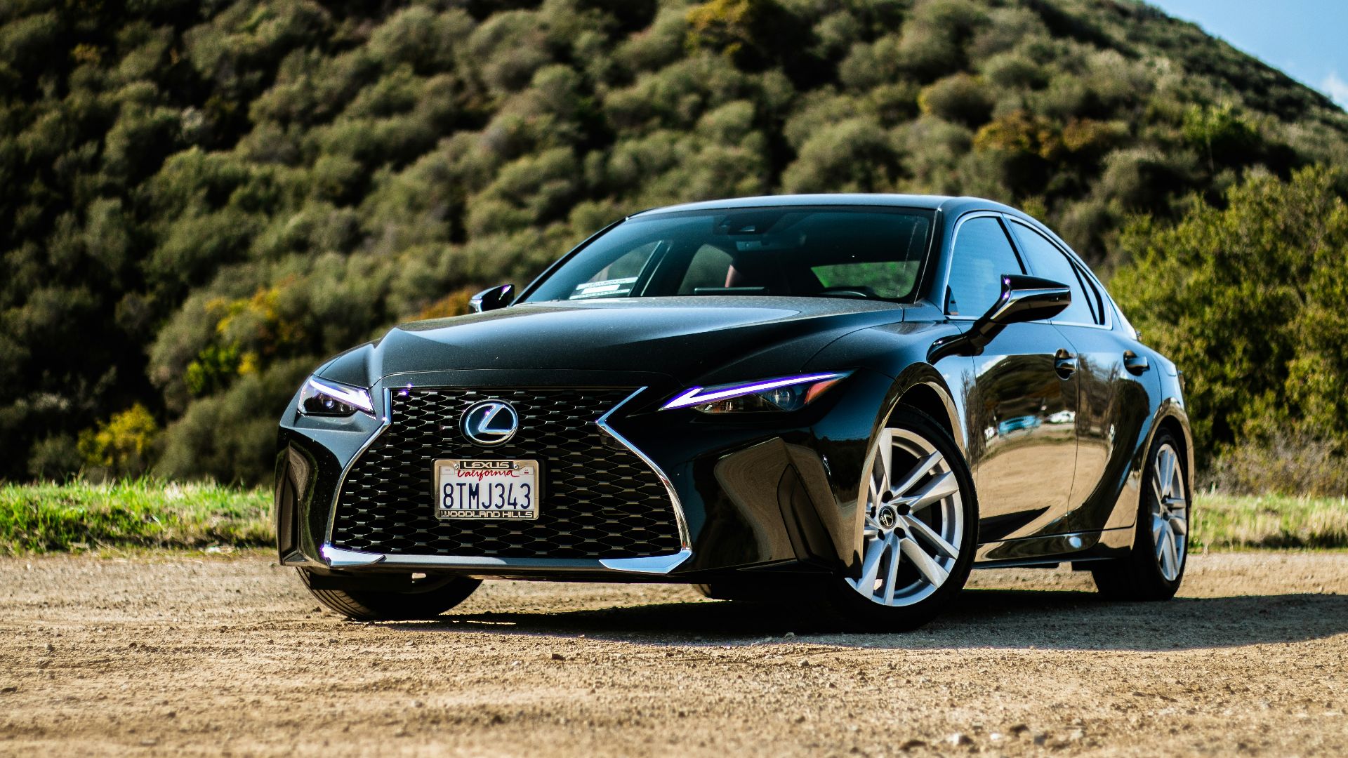 18. Lexus LS 400
