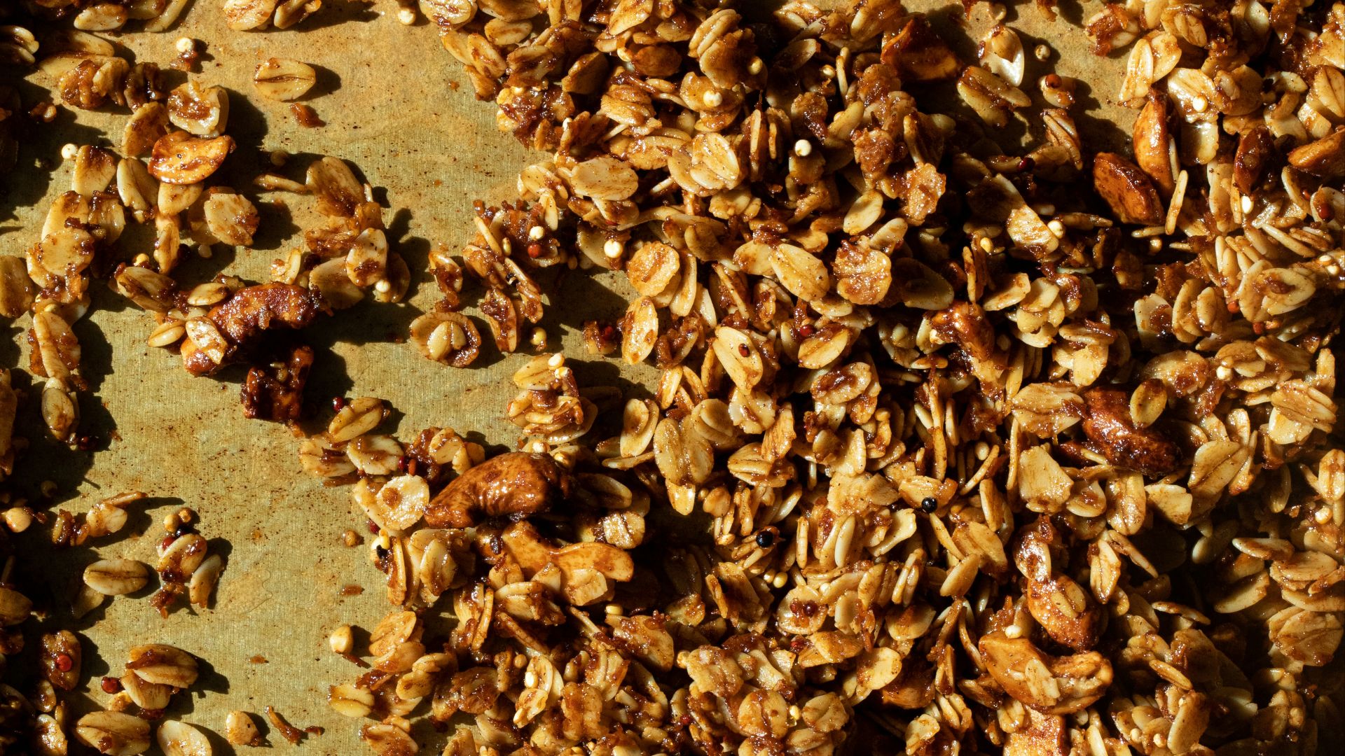 14. Boules de granola au beurre de cacahuète