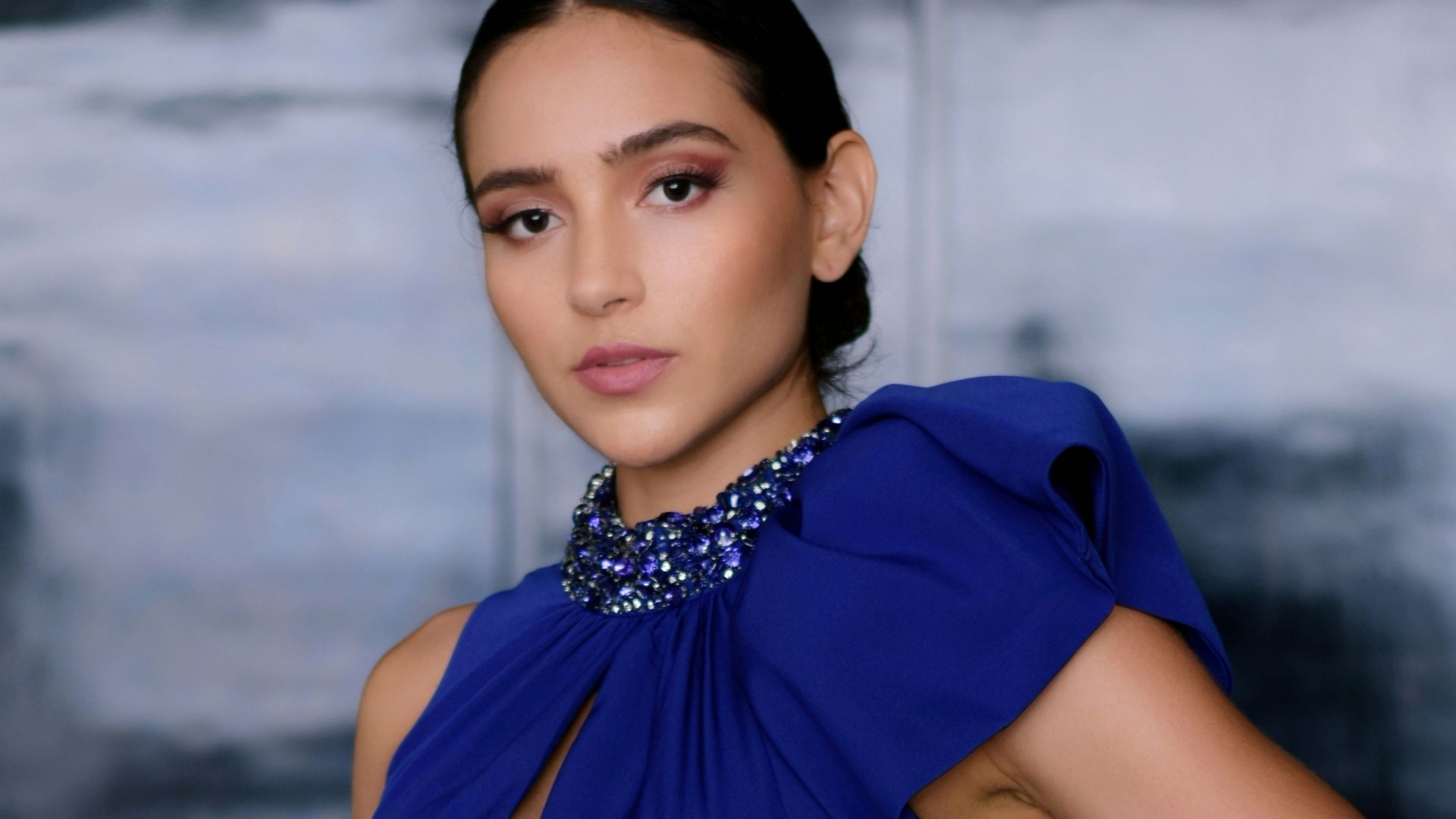 9. Bleu royal