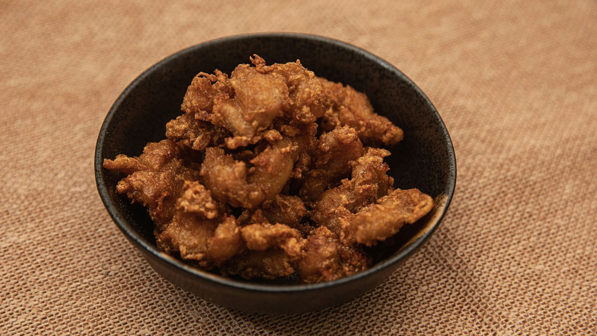 1. Croustilles de couenne de porc