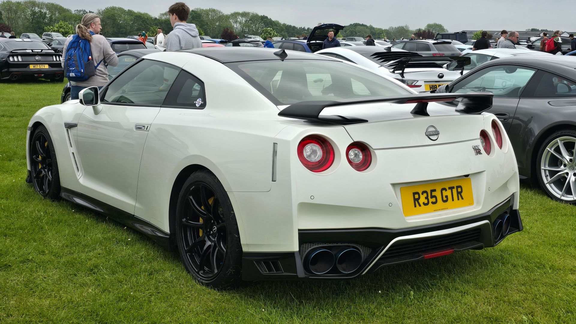 13. Nissan GT-R (R35)