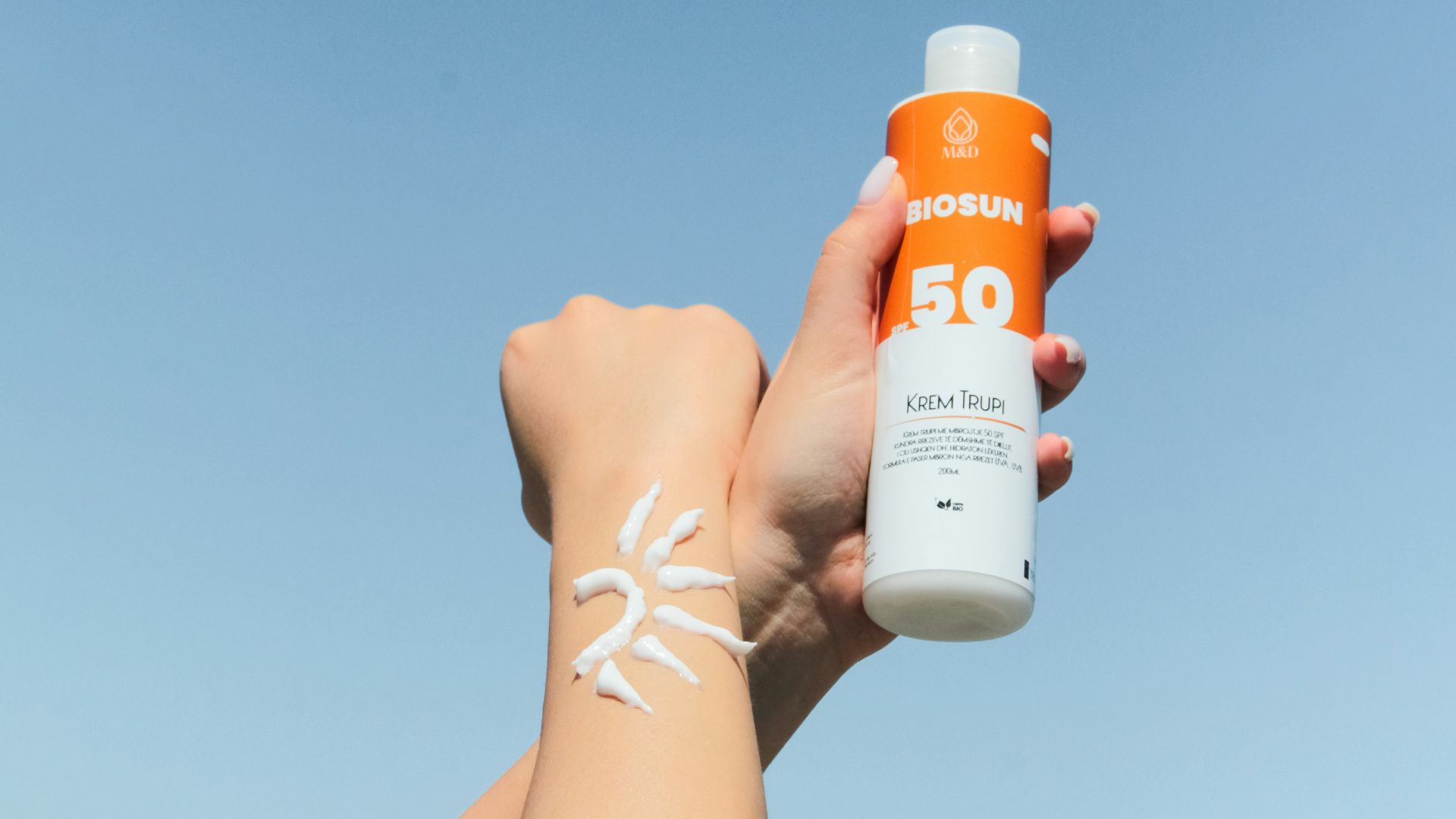 11. Négliger la crème solaire