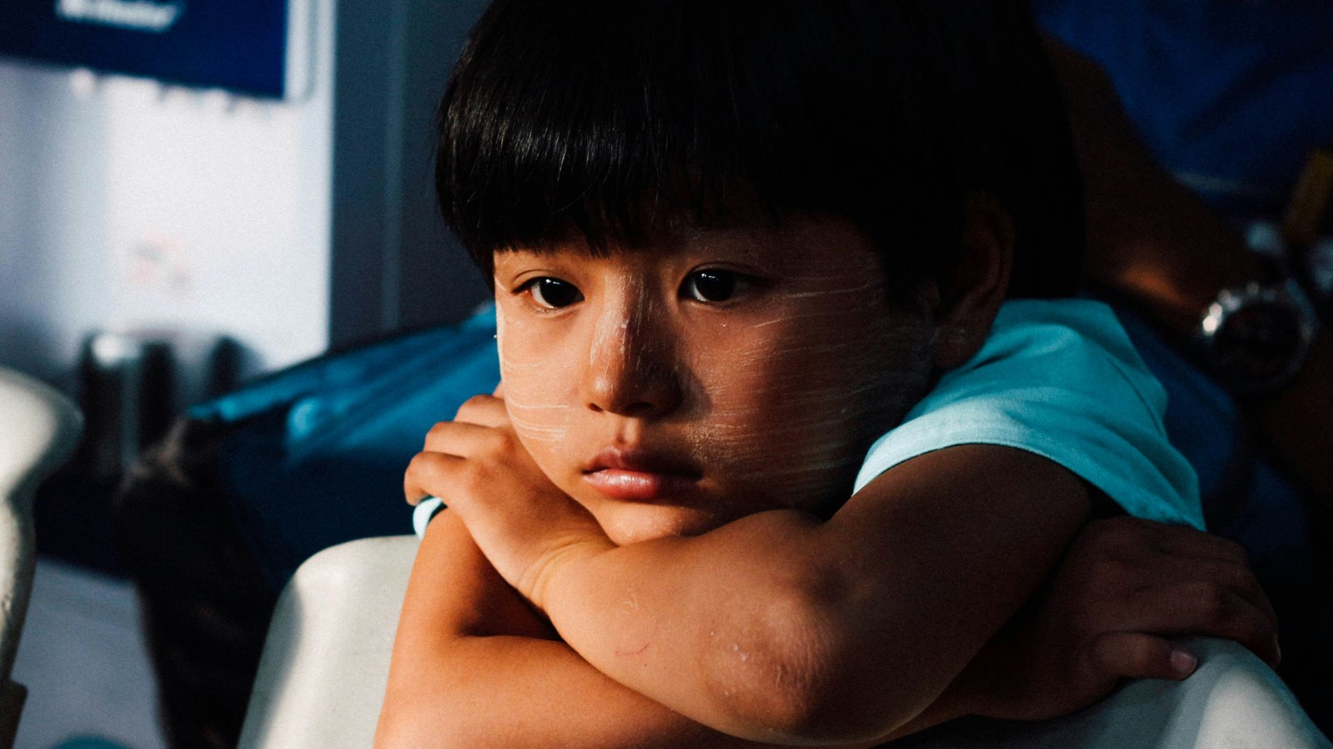 6. Les enfants paient le prix des choix des adultes