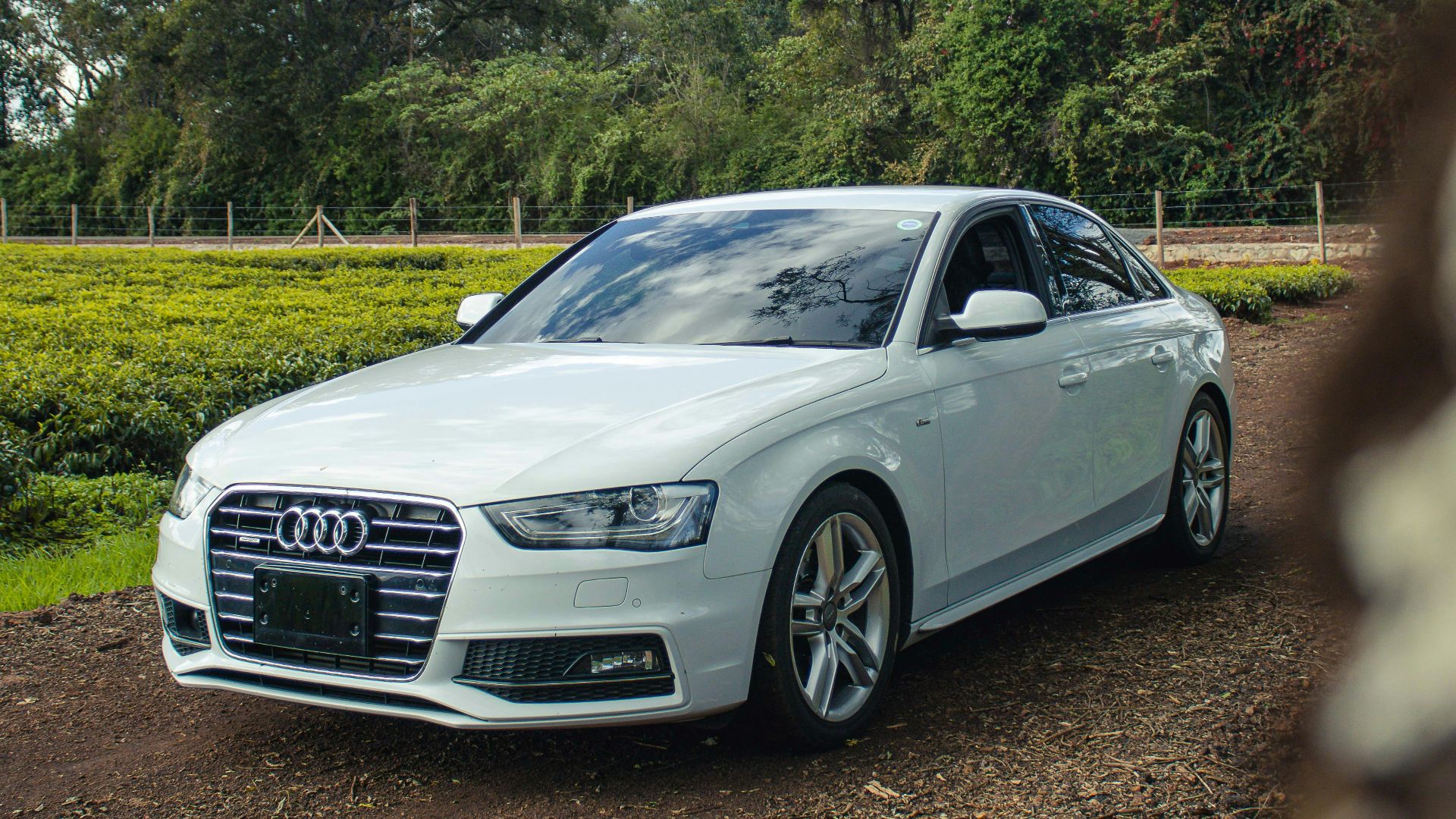 17. Audi A4