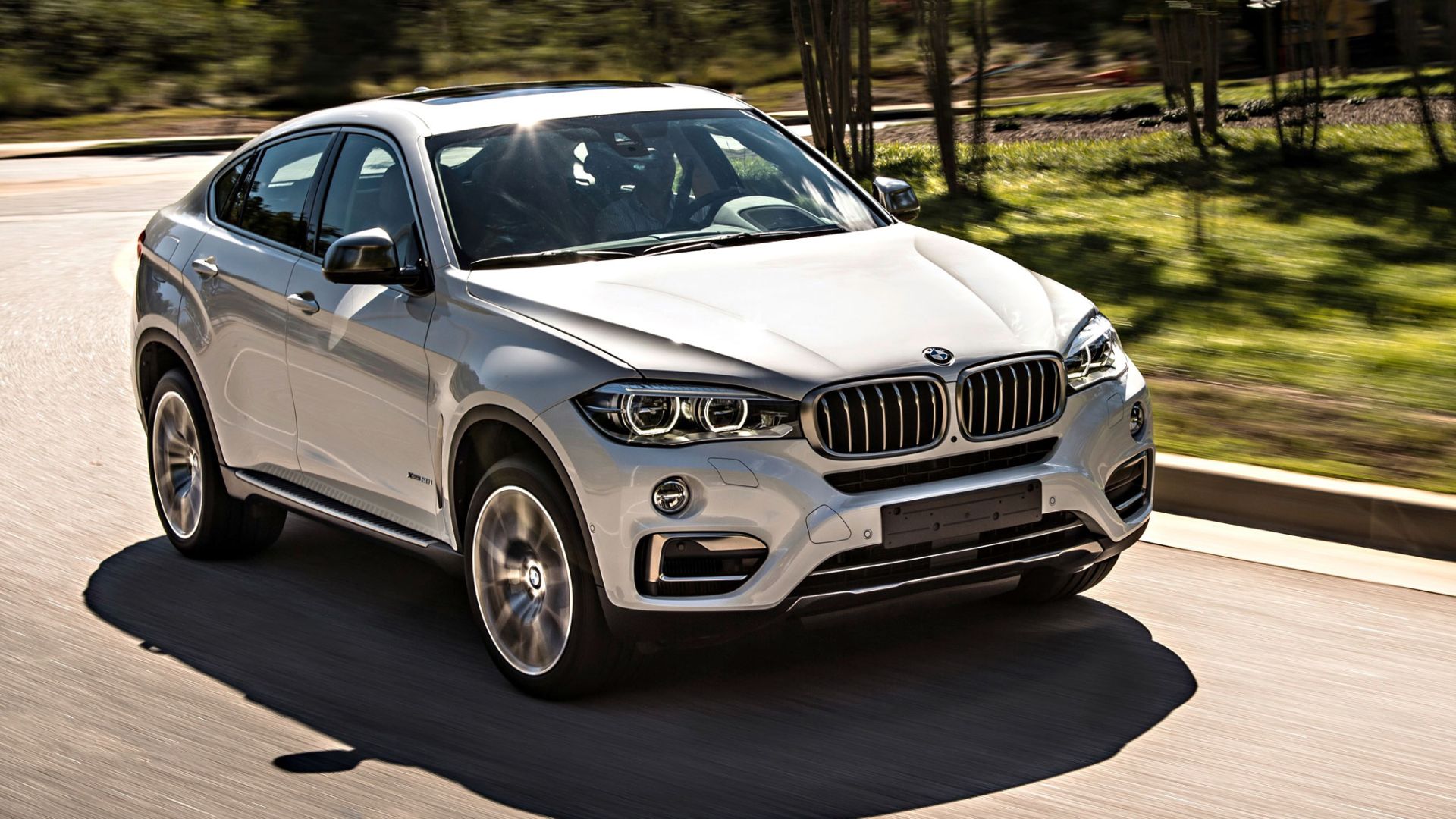 7. BMW X6 xDrive50i