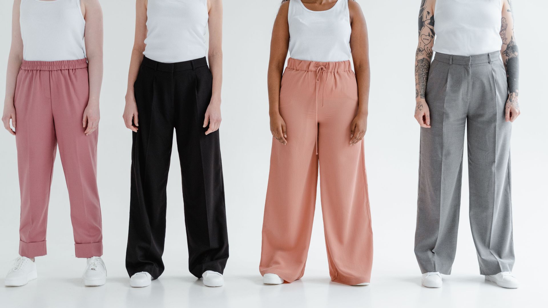 1. Pantalons à jambes larges