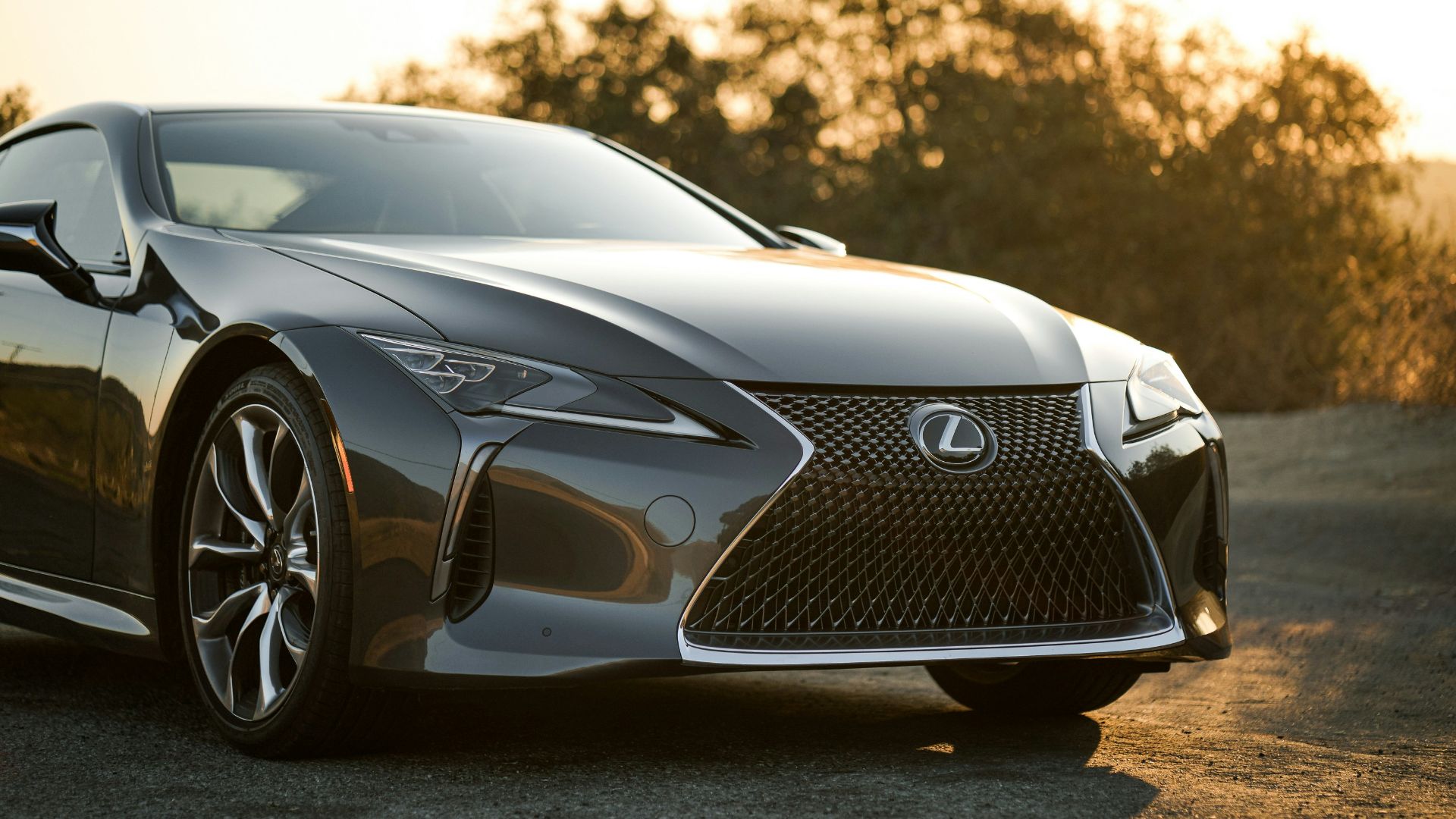 19. Lexus IS