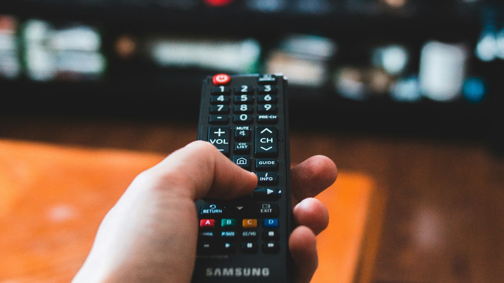 5. Regarder les programmes télévisés diffusés à des horaires fixes sur les chaînes nationales