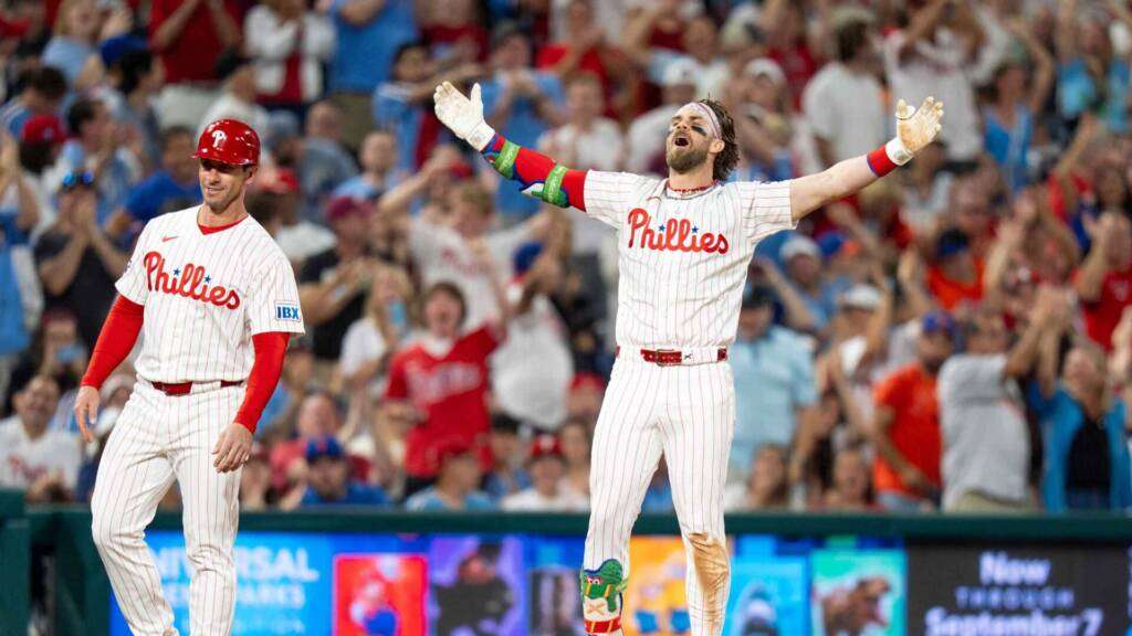Bryce Harper hit his first career cycle