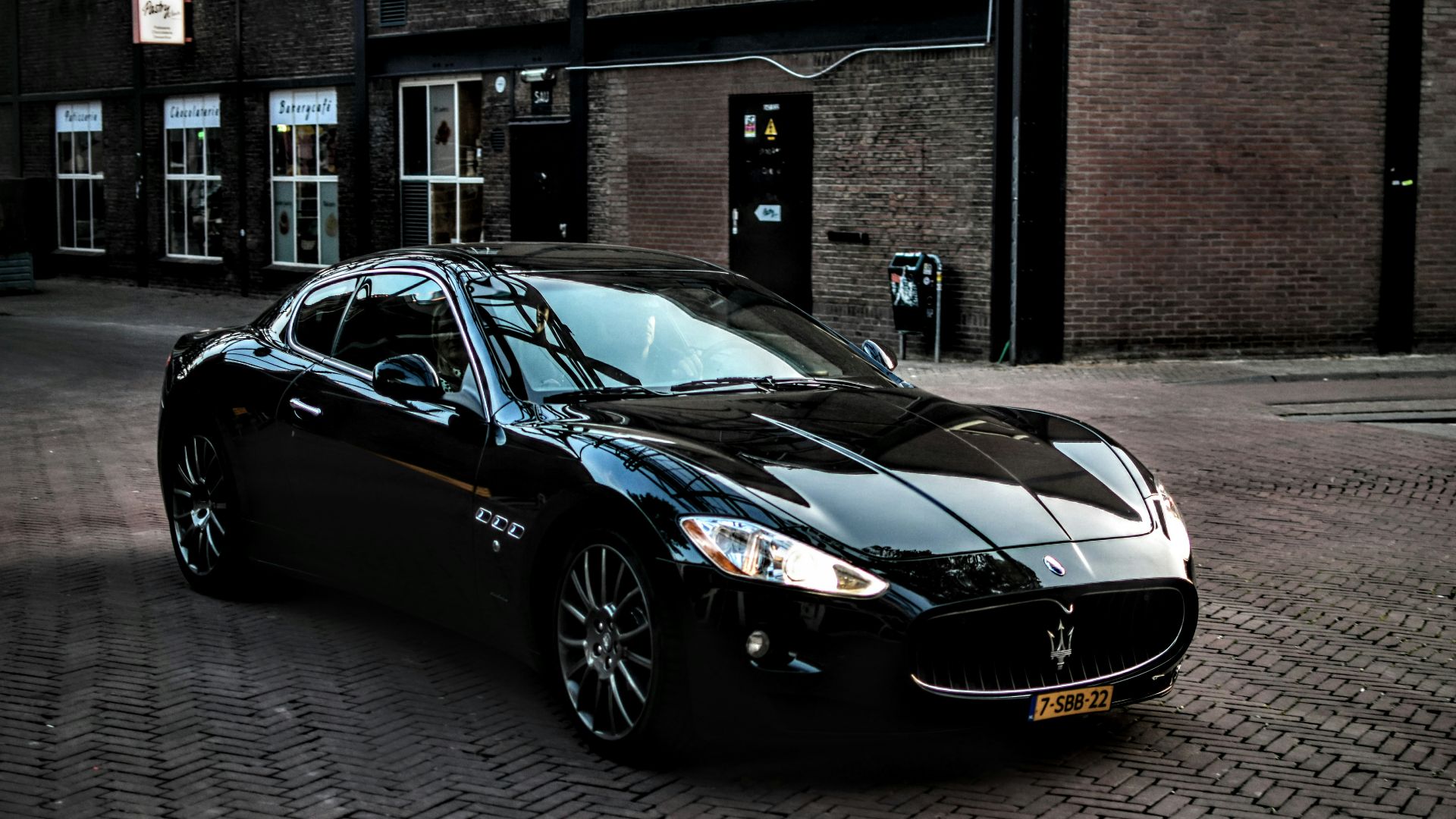 13. Maserati GranTurismo