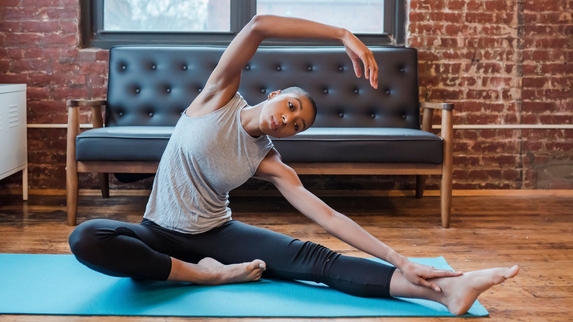 7. Flexion latérale assise