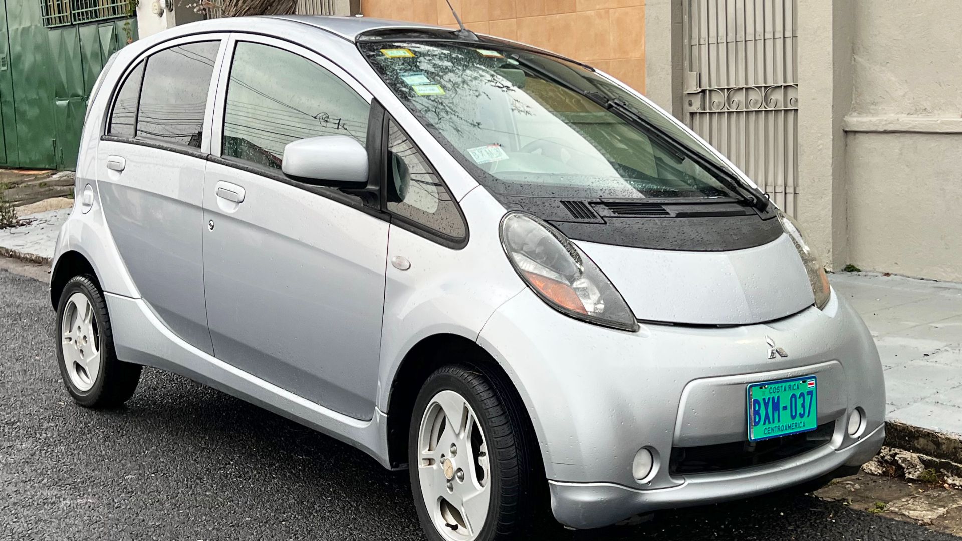 4. Mitsubishi i-MiEV