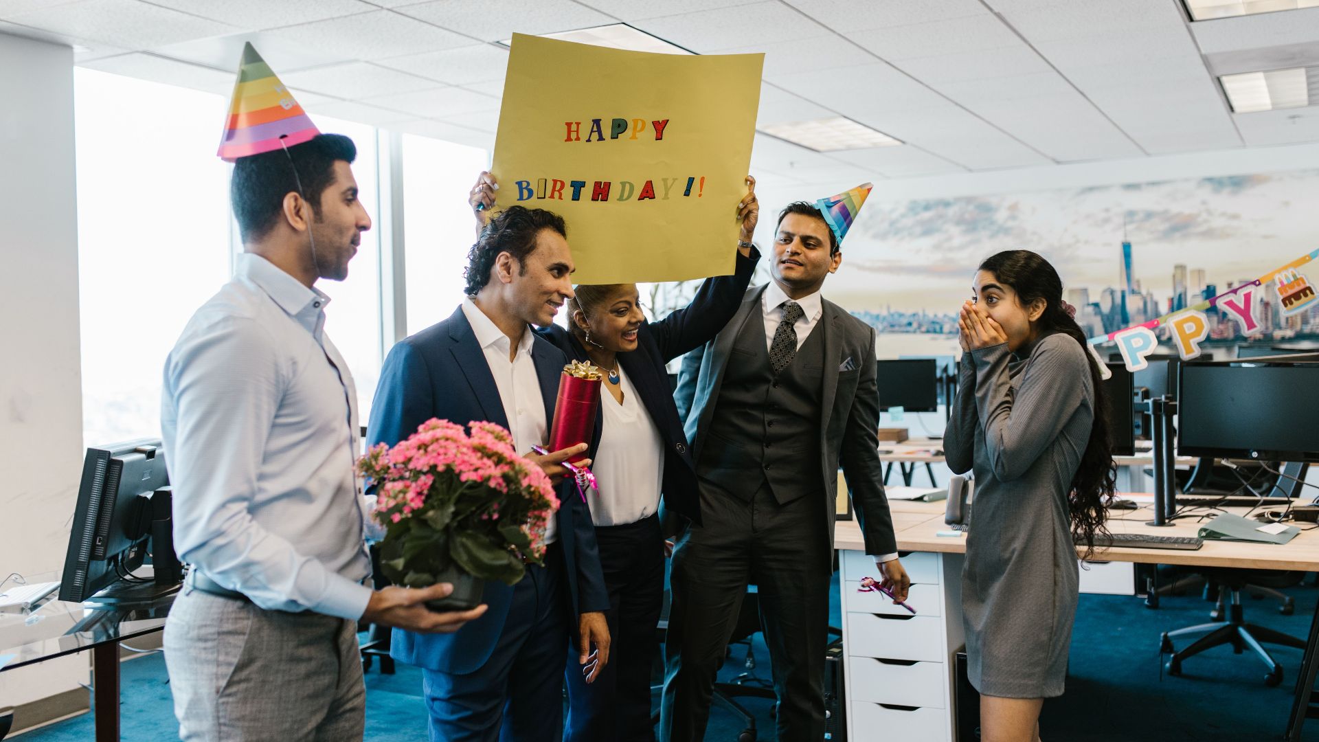 6. Faire passer les cartes d'anniversaire