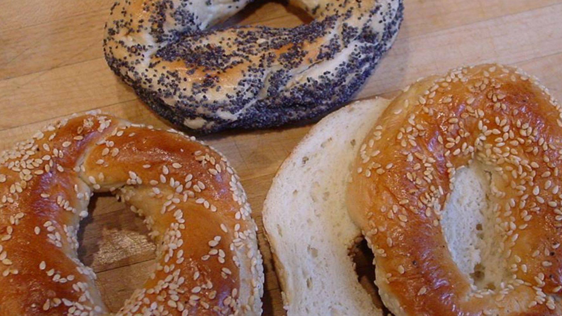 9. Bagels à la montréalaise