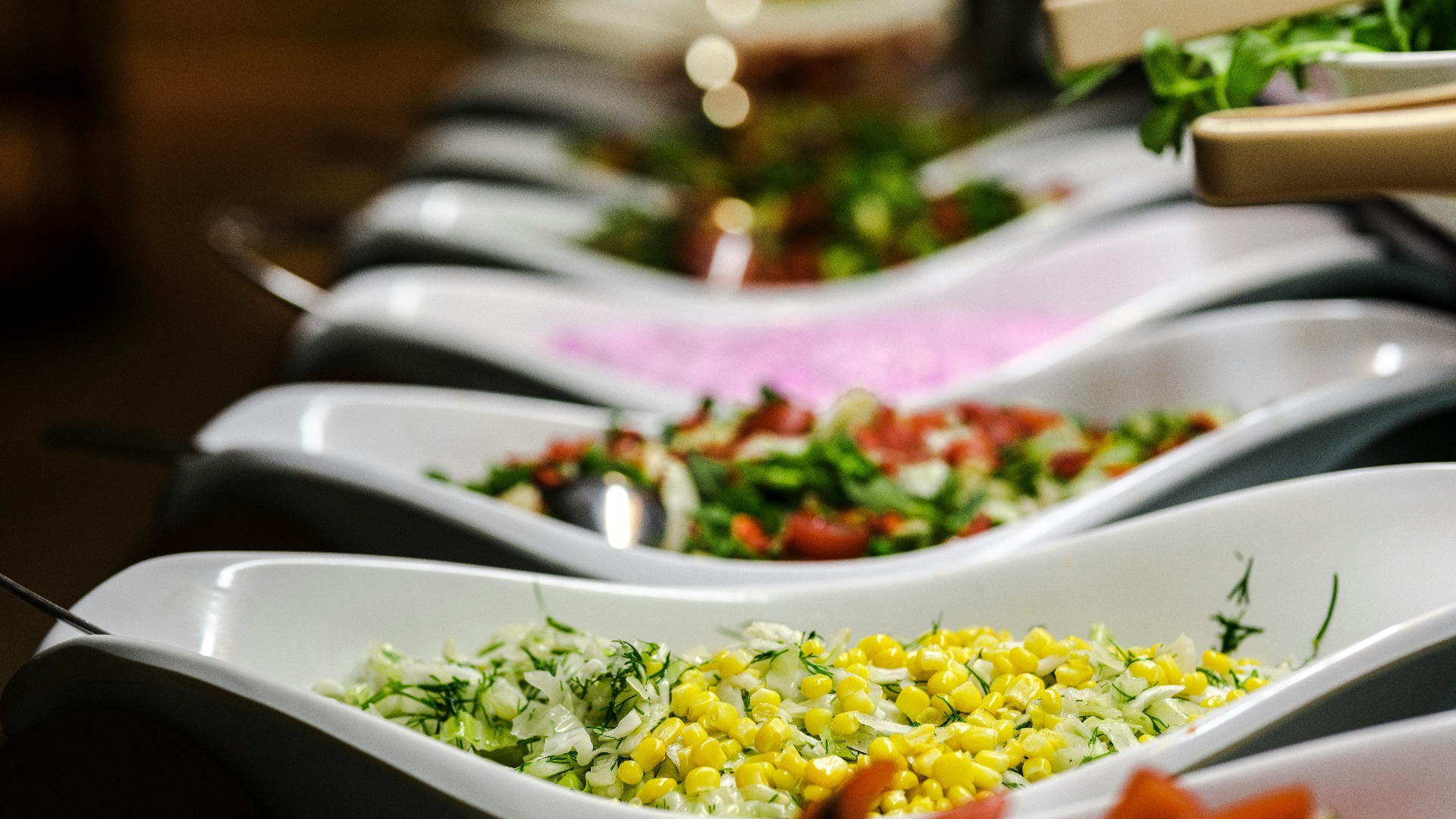 14. Le buffet ou l'espace libre-service est en désordre