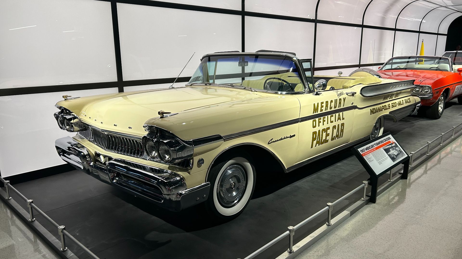 2. Turnpike Cruiser de 1957