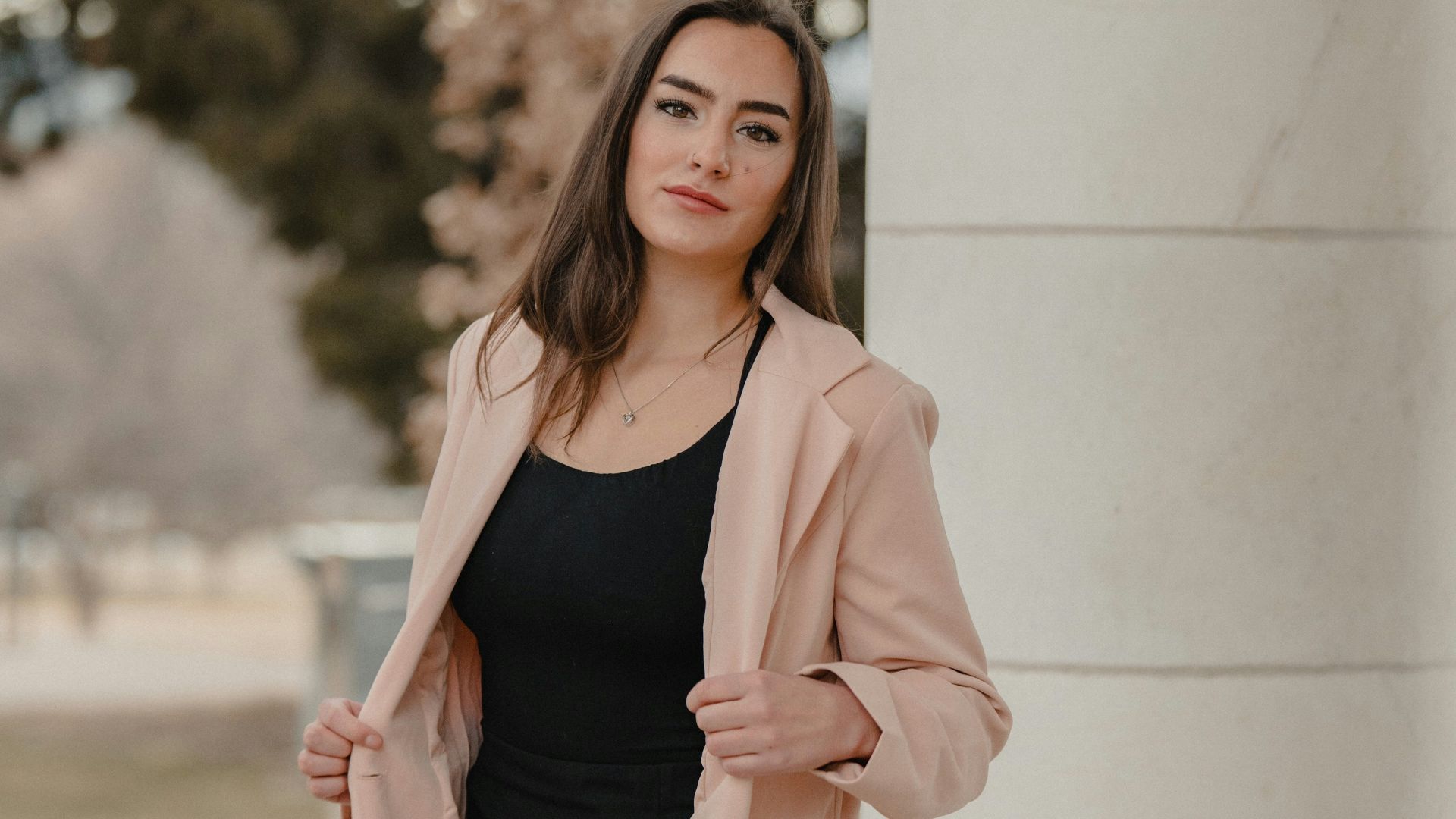 5. Optez pour des blazers plus longs