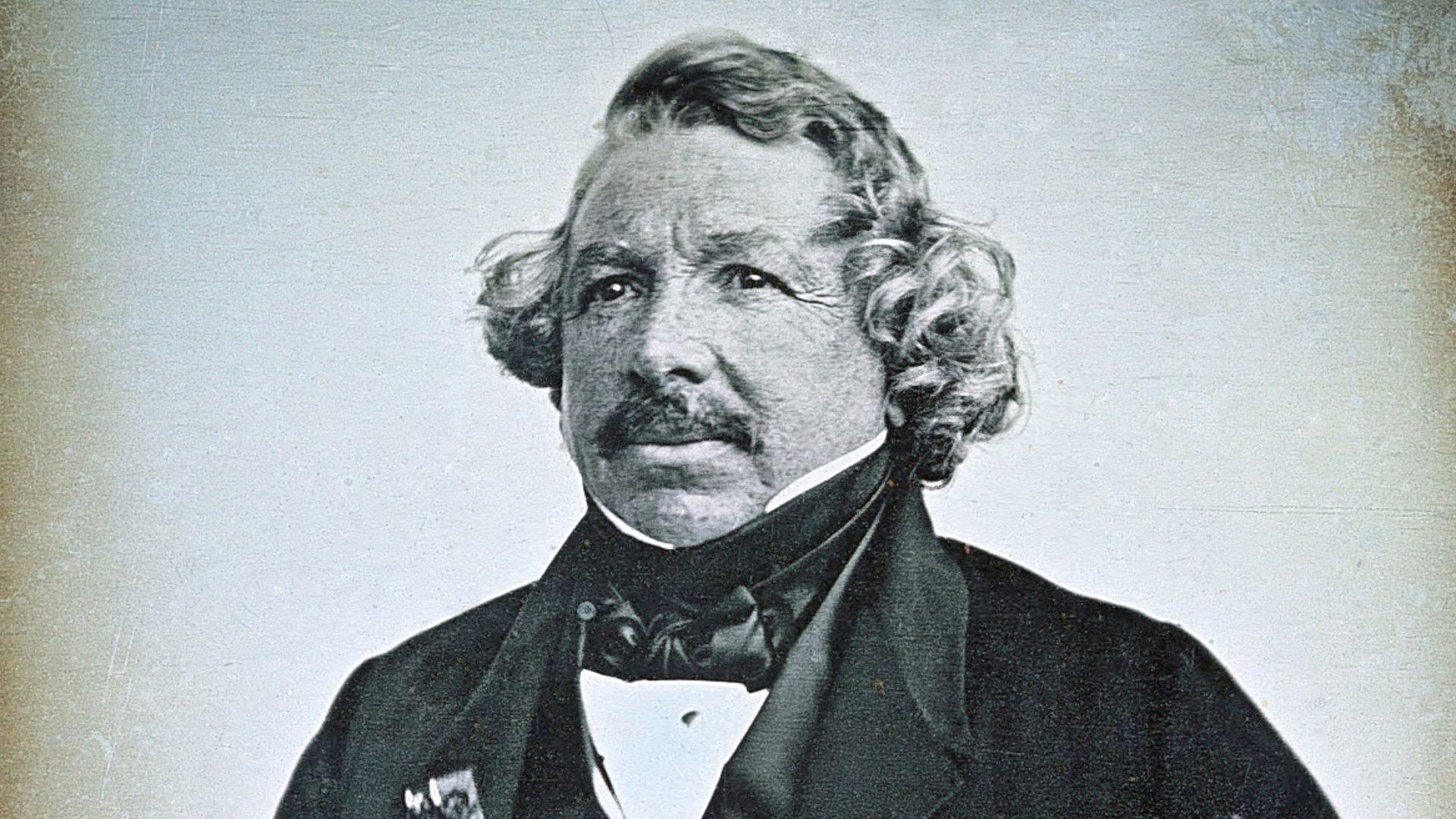 19. Louis Daguerre contre William Henry Fox Talbot