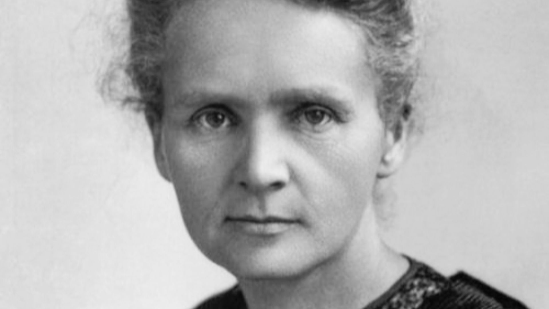 15. Marie Curie poursuit ses recherches malgré les difficultés