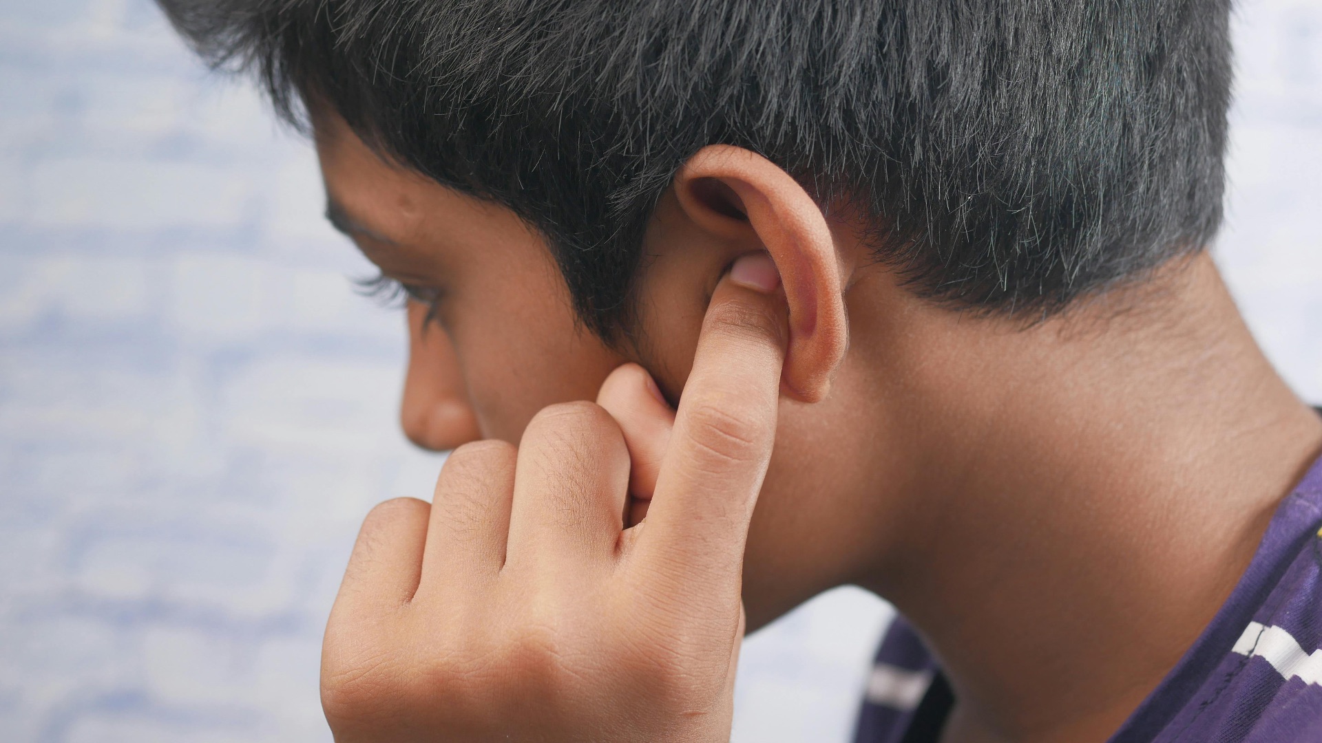 10 raisons pour lesquelles vous avez les oreilles bouchées et 10 conseils pour y remédier