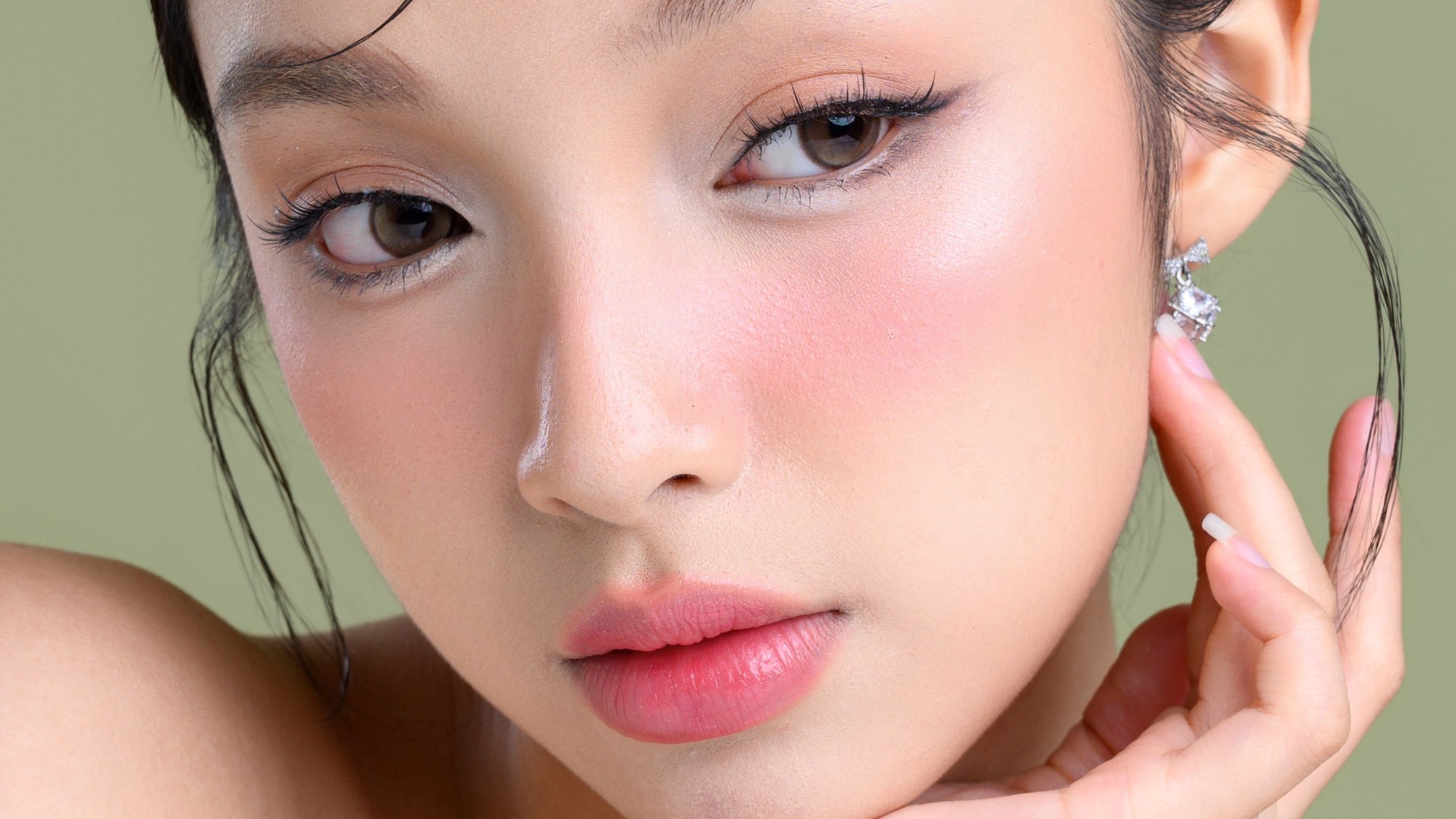 14. Le maquillage des yeux mise sur la subtilité