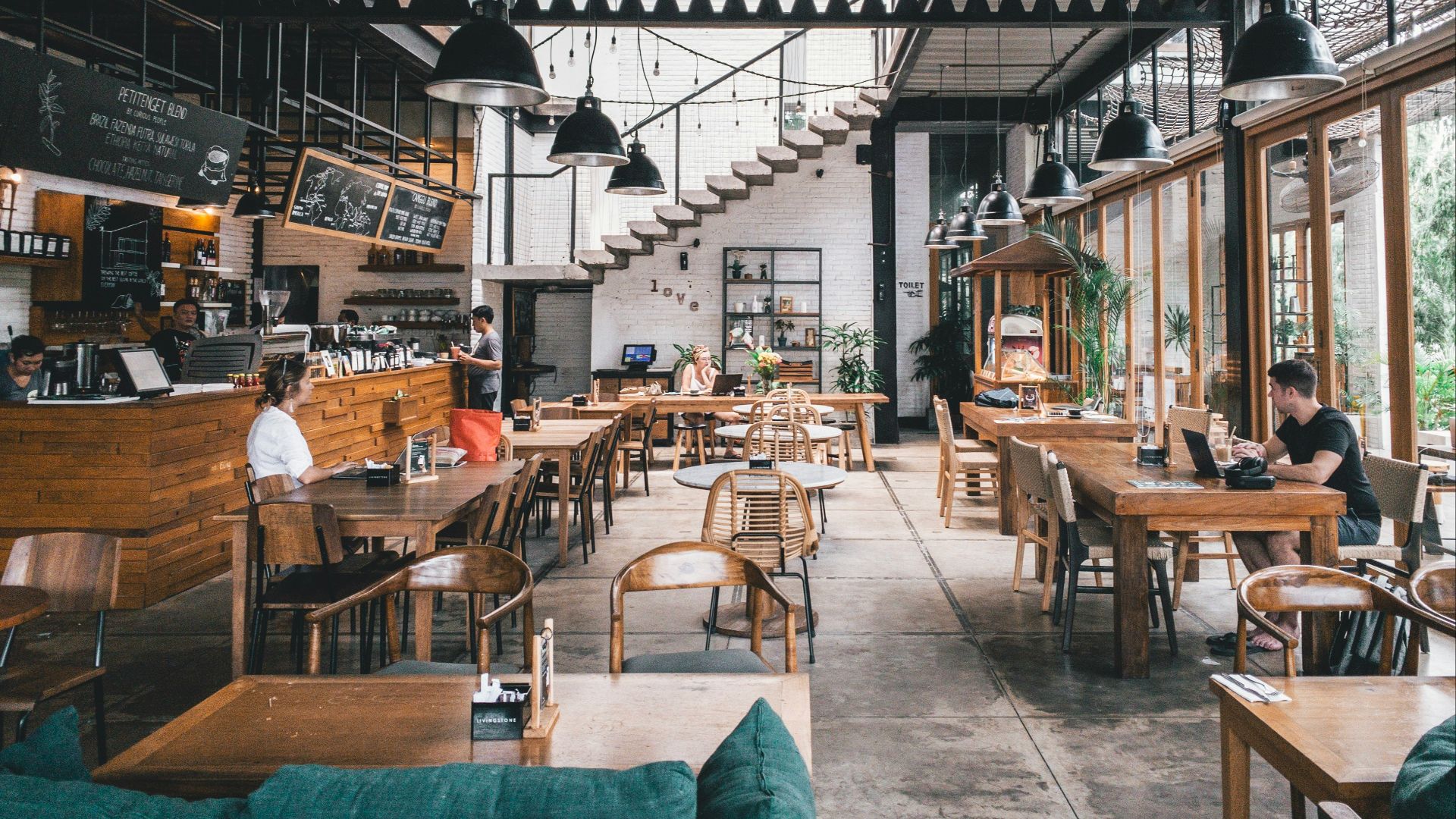 2. Tables vides aux heures de pointe