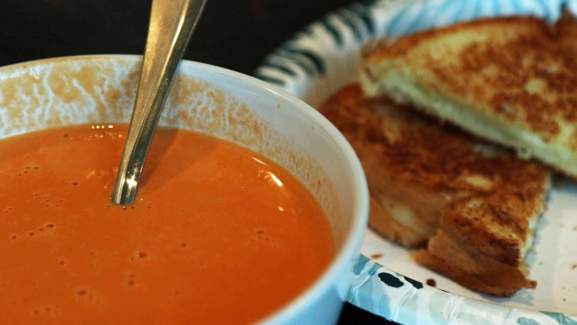 14. Soupe à la tomate et croque-monsieur