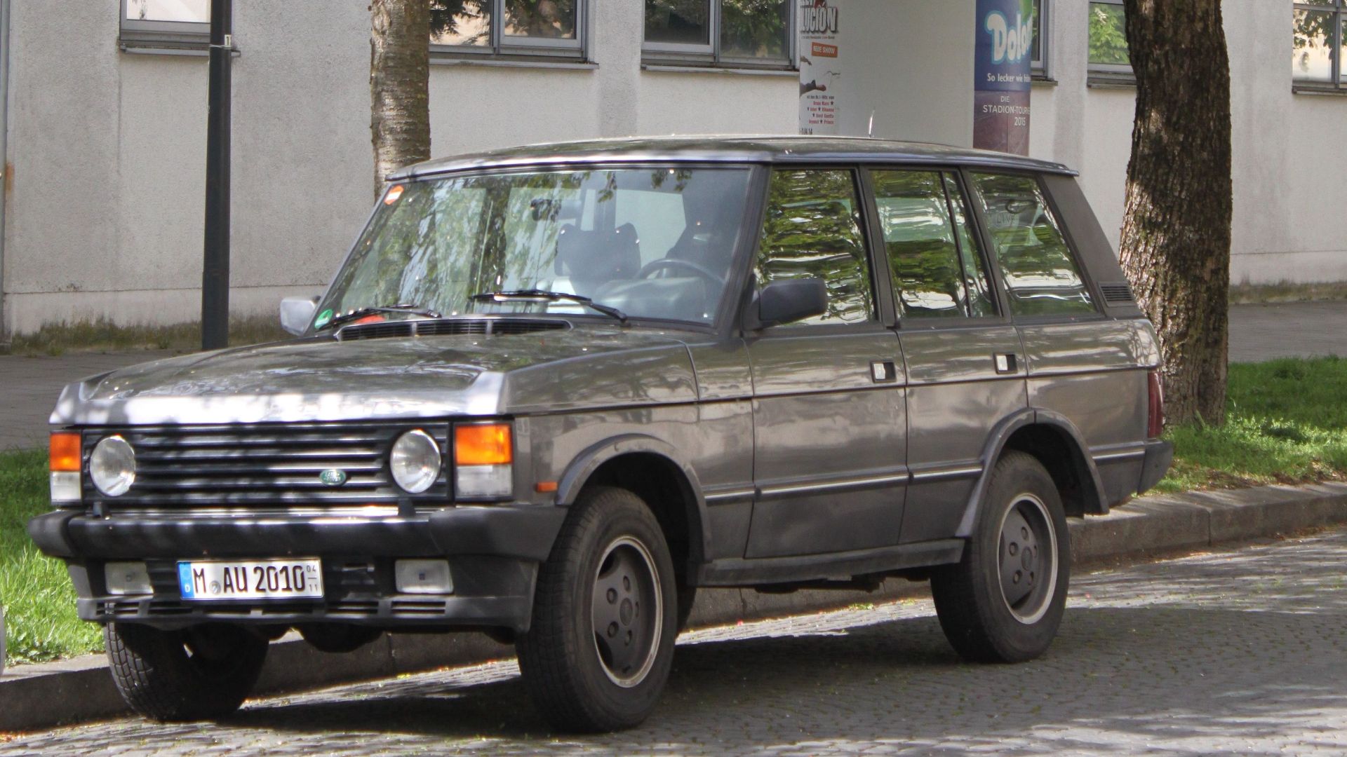 20. Range Rover