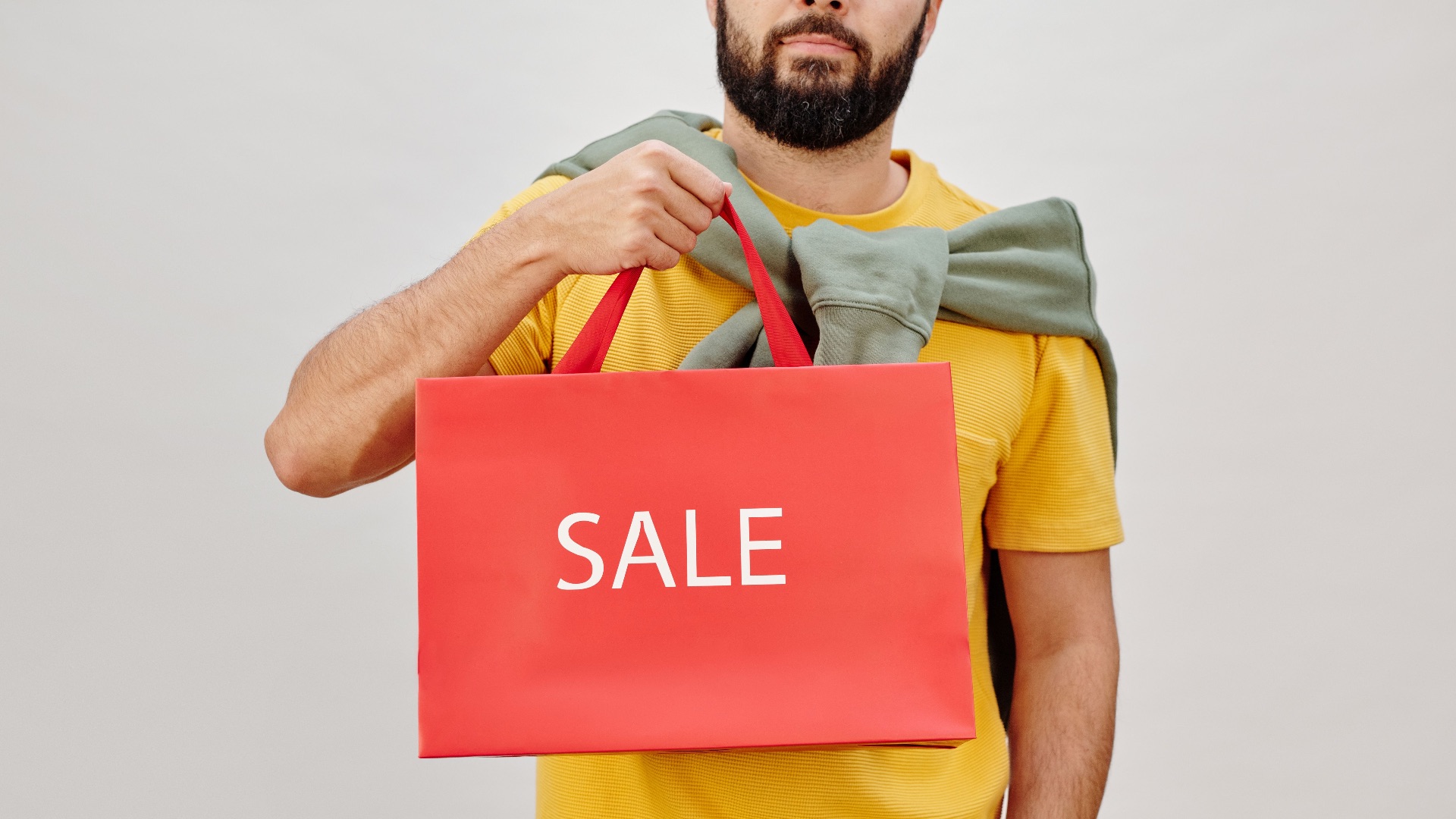 Les 10 erreurs les plus courantes que l’on commet en achetant des vêtements et 10 conseils pour faire des économies