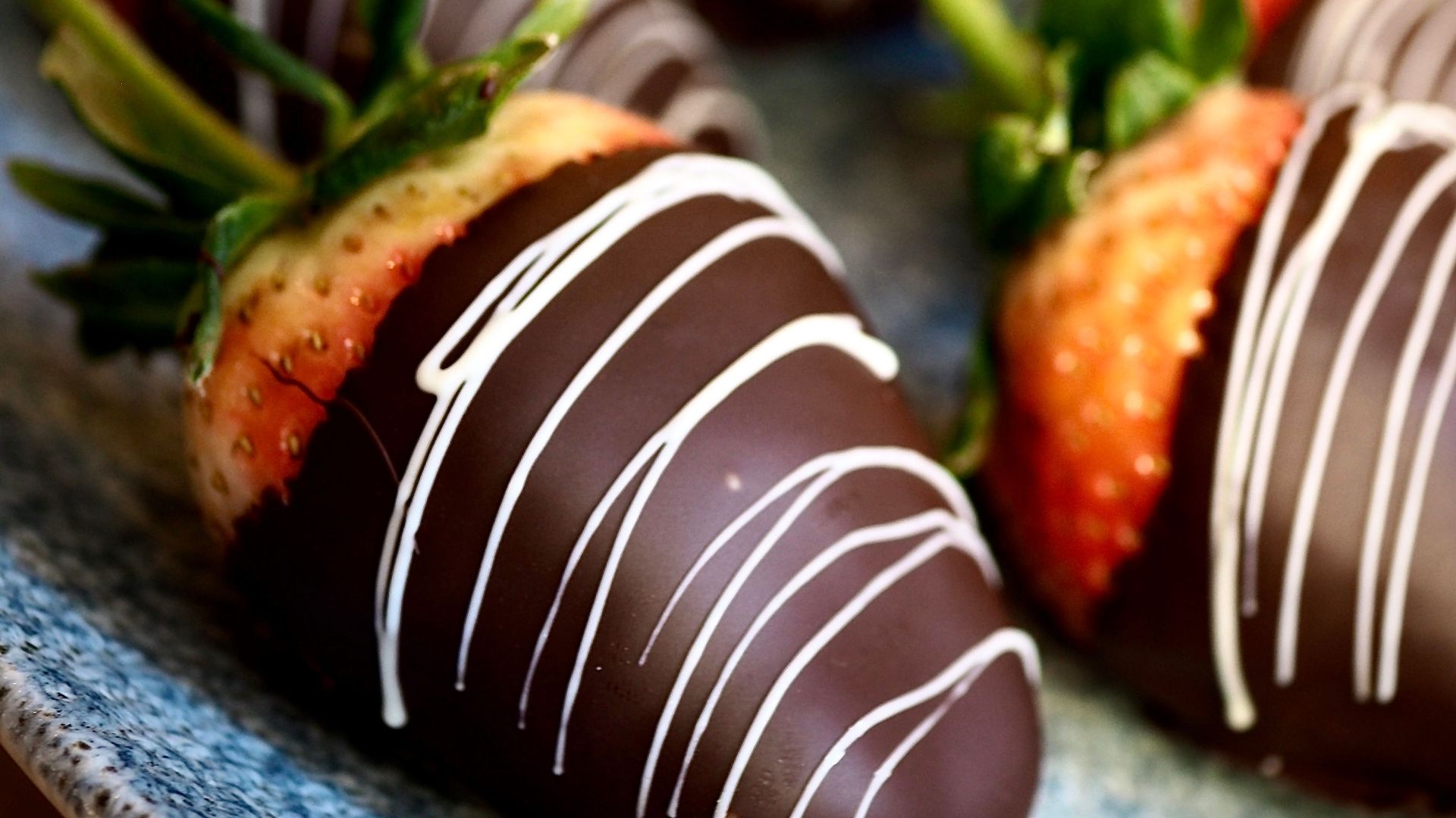 10. Fraises enrobées de chocolat noir